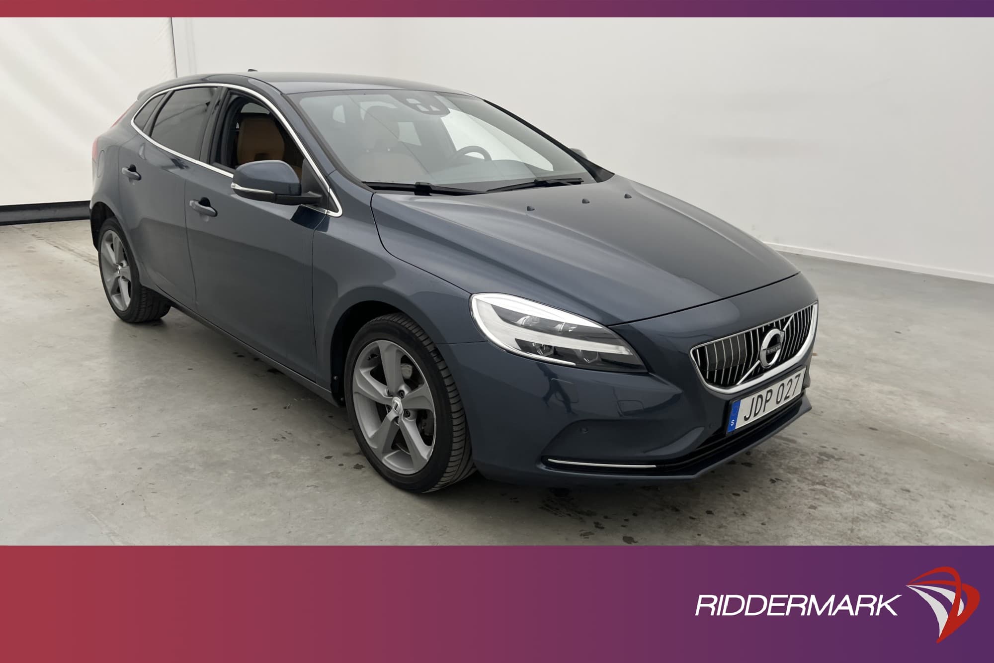 Volvo V40 D2 Inscription Skinn VOC P-Värmare Kamera BLIS GPS