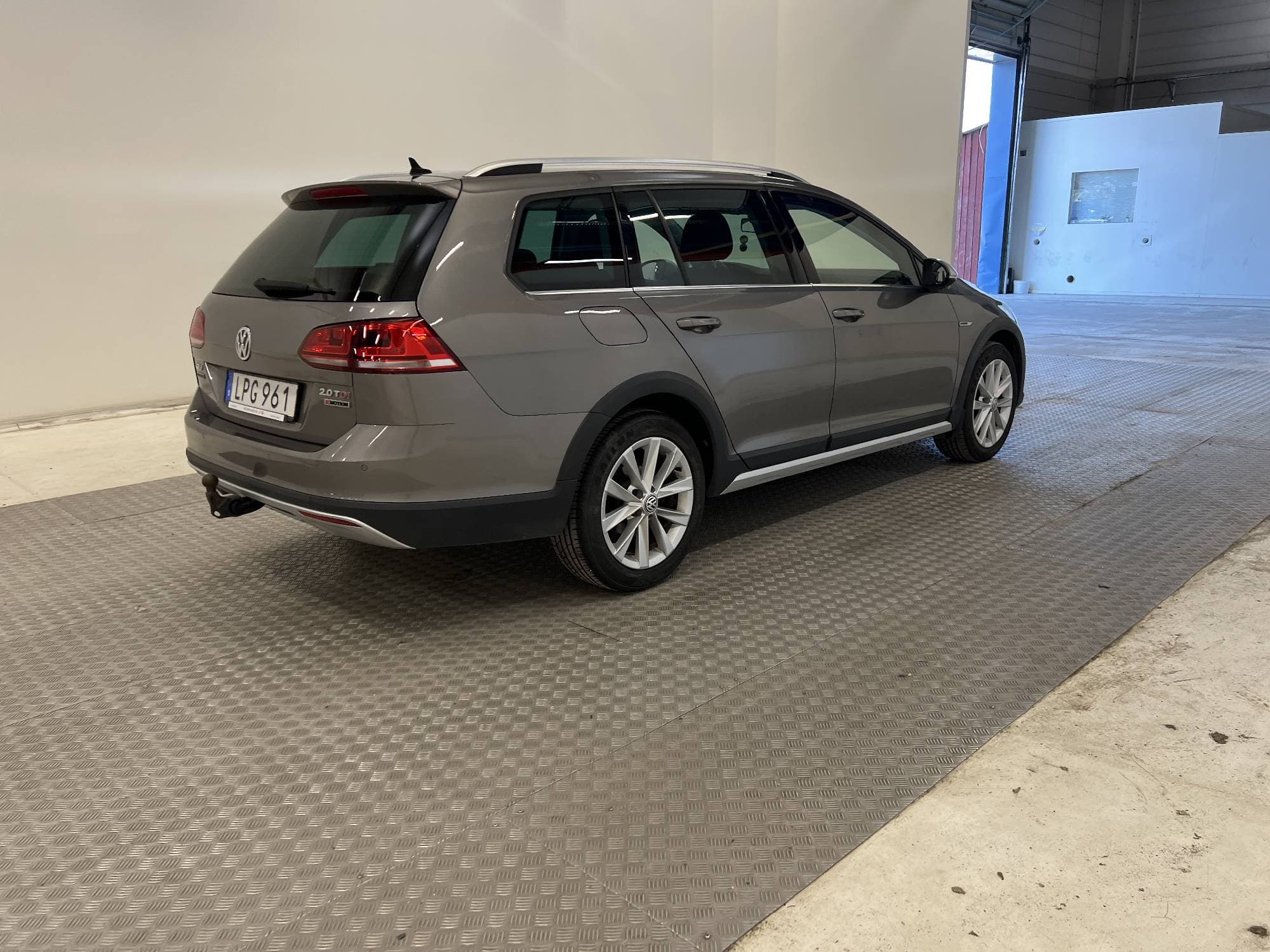 Volkswagen Golf Alltrack 2.0 TDI 4M
