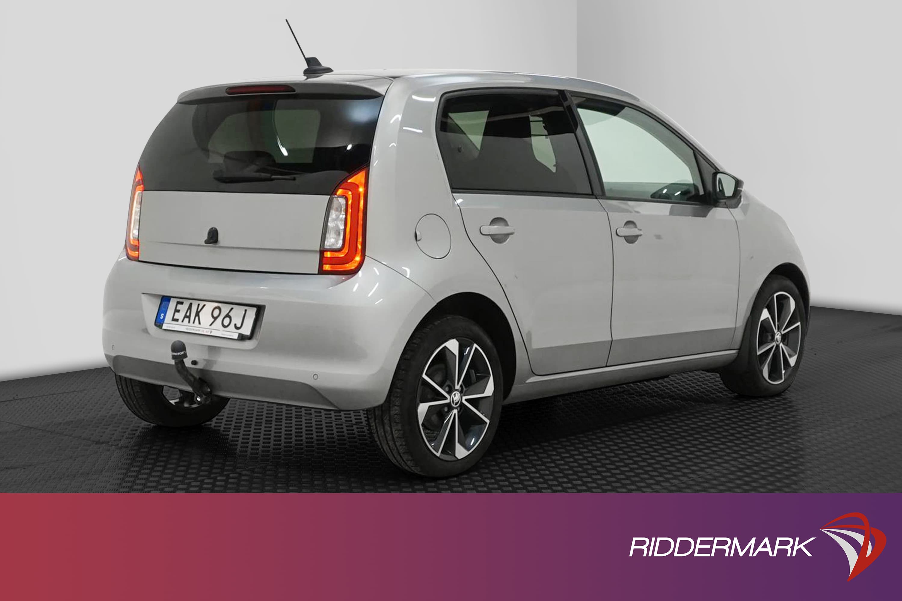 Skoda Citigo IV 36.8 kWh 83hk P-sensorer Drag 253km räckvidd