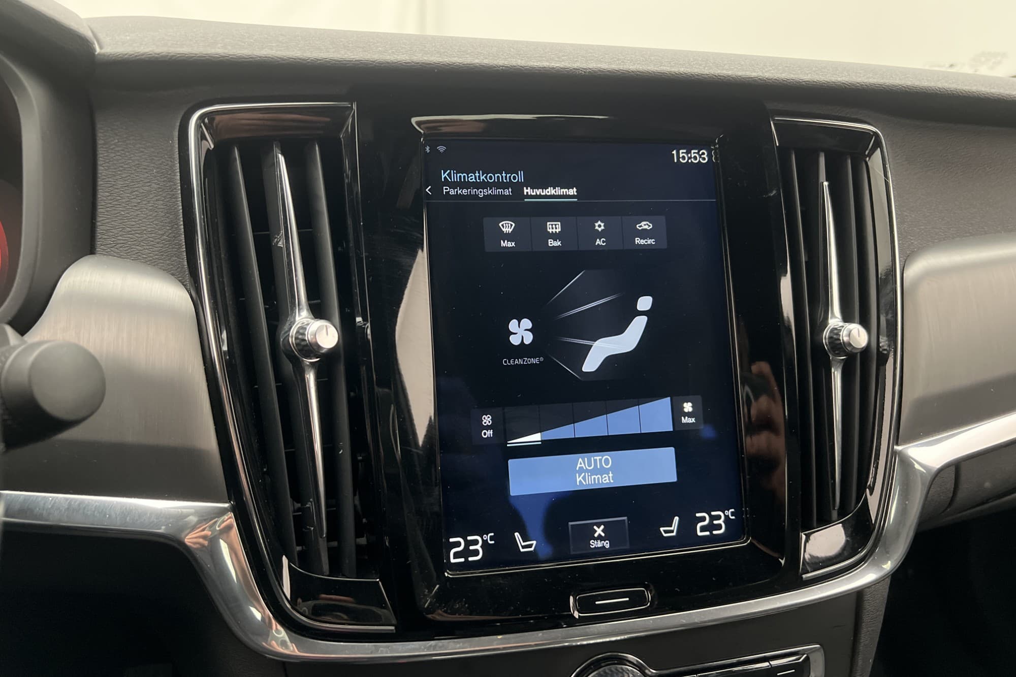 Volvo S90 T5 250hk Momentum VOC D-Värmare Kamera Rattvärme