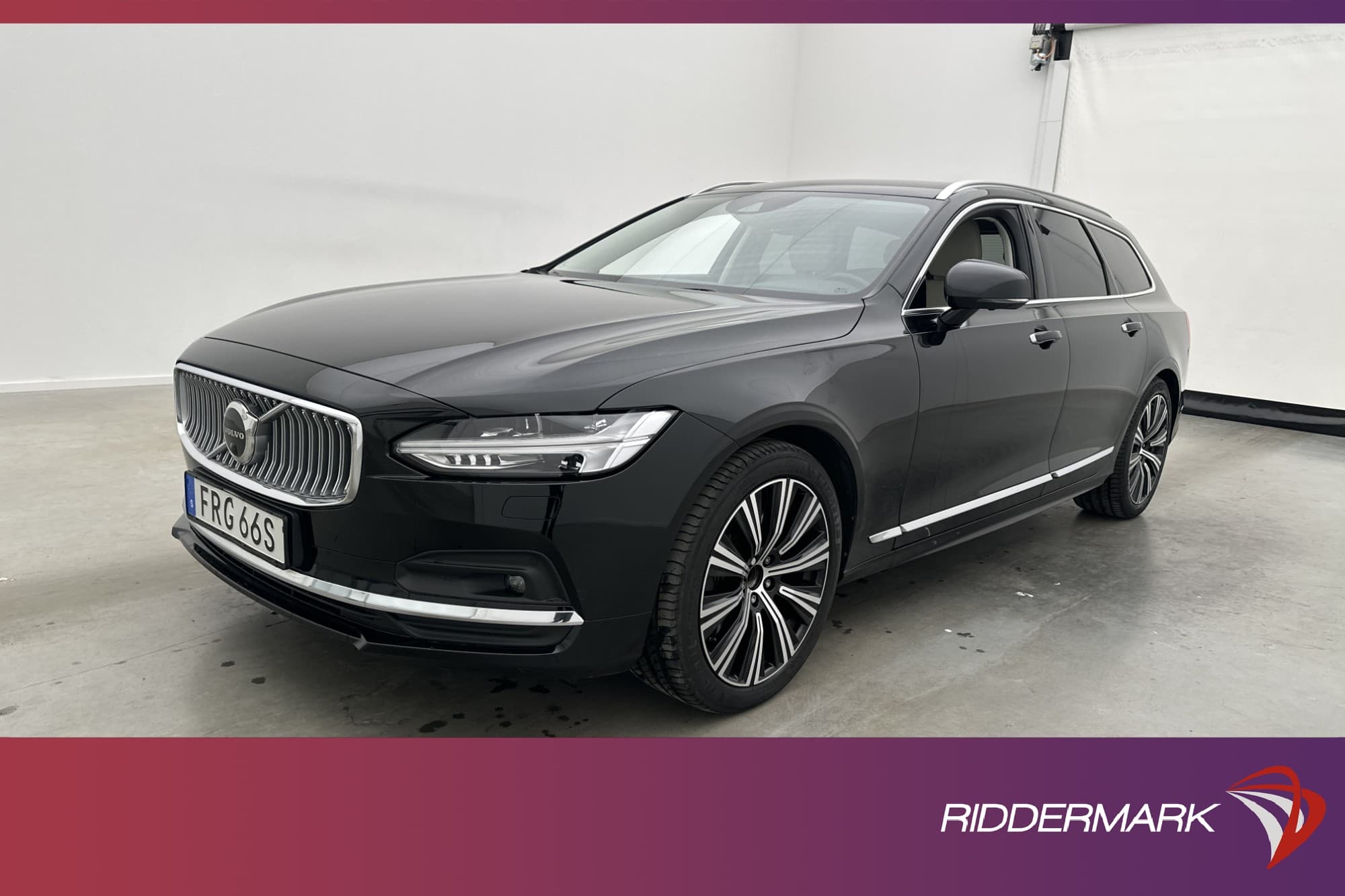 Volvo V90 B4 Inscription VOC Värmare Orrefors H/K 360° Drag