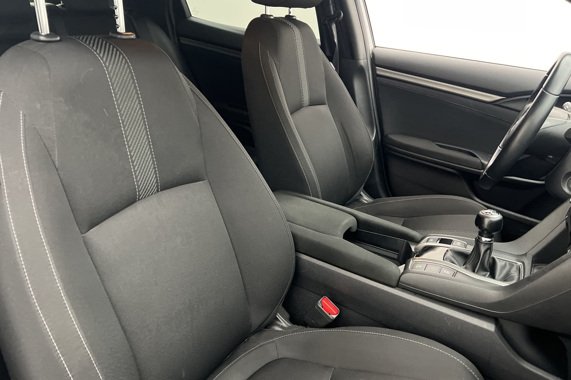 Honda Civic 1.0 129hk Elegance Kamera Adaptiv-Fart Bluetooth