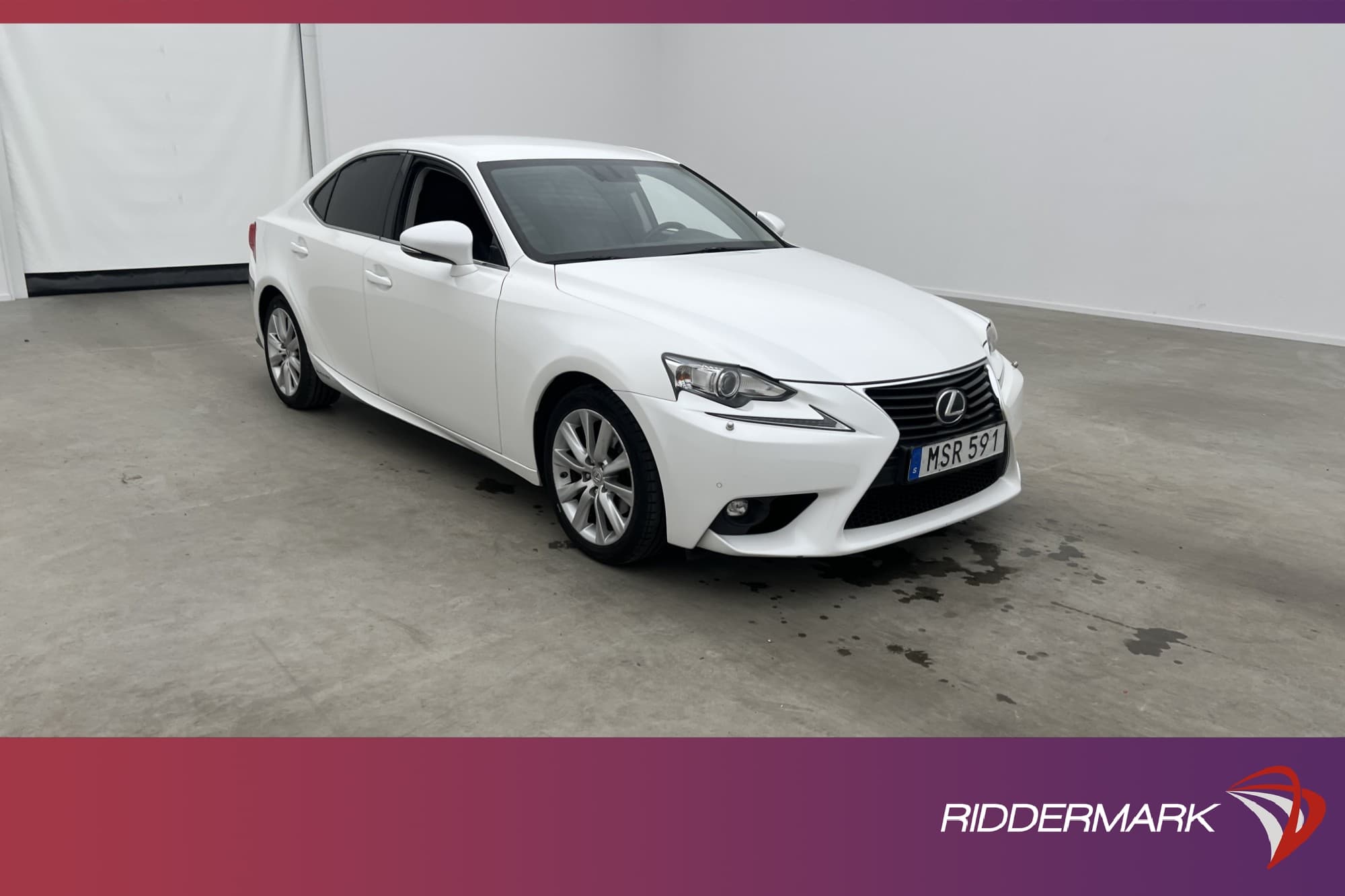 Lexus IS 300h CVT 223hk