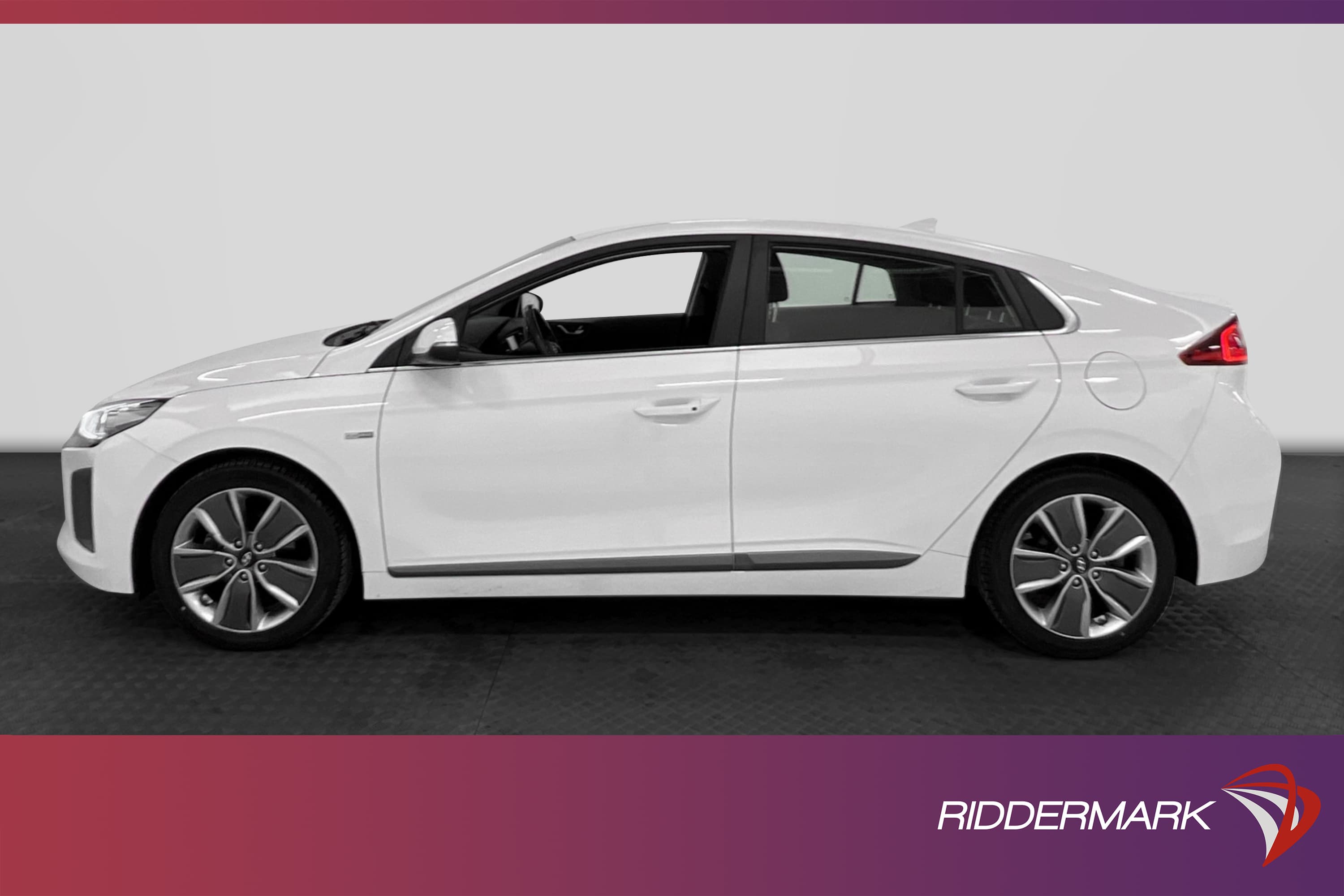 Hyundai Ioniq Hybrid 1.6 DCT 141hk