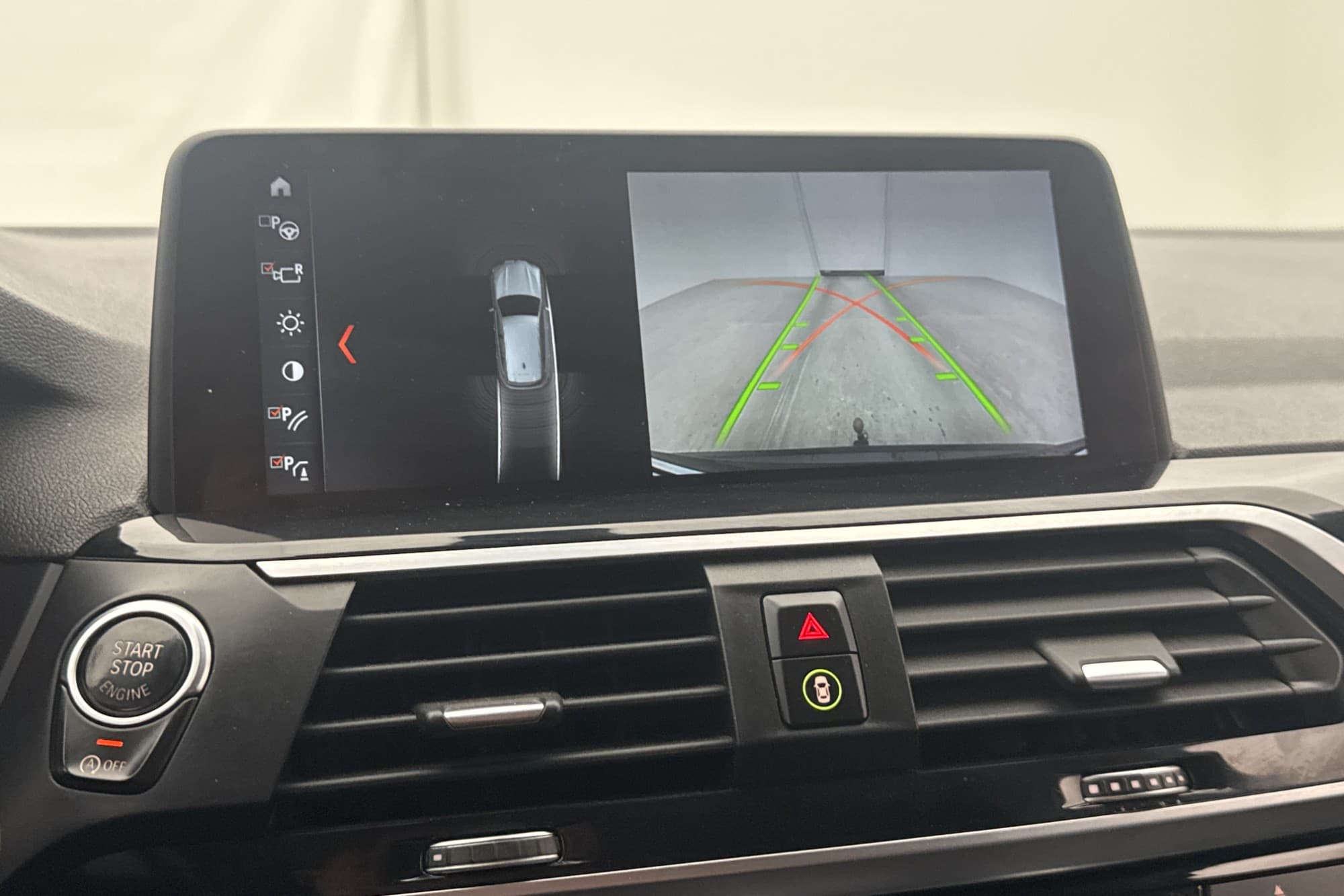 BMW X3 xDrive20d Xline Cockpit HiFi Kamera Navi Dragkrok