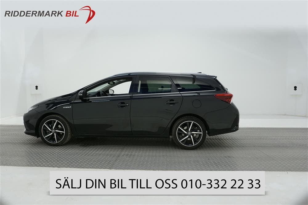 Toyota Auris 1.8 HSD Touring 99hk