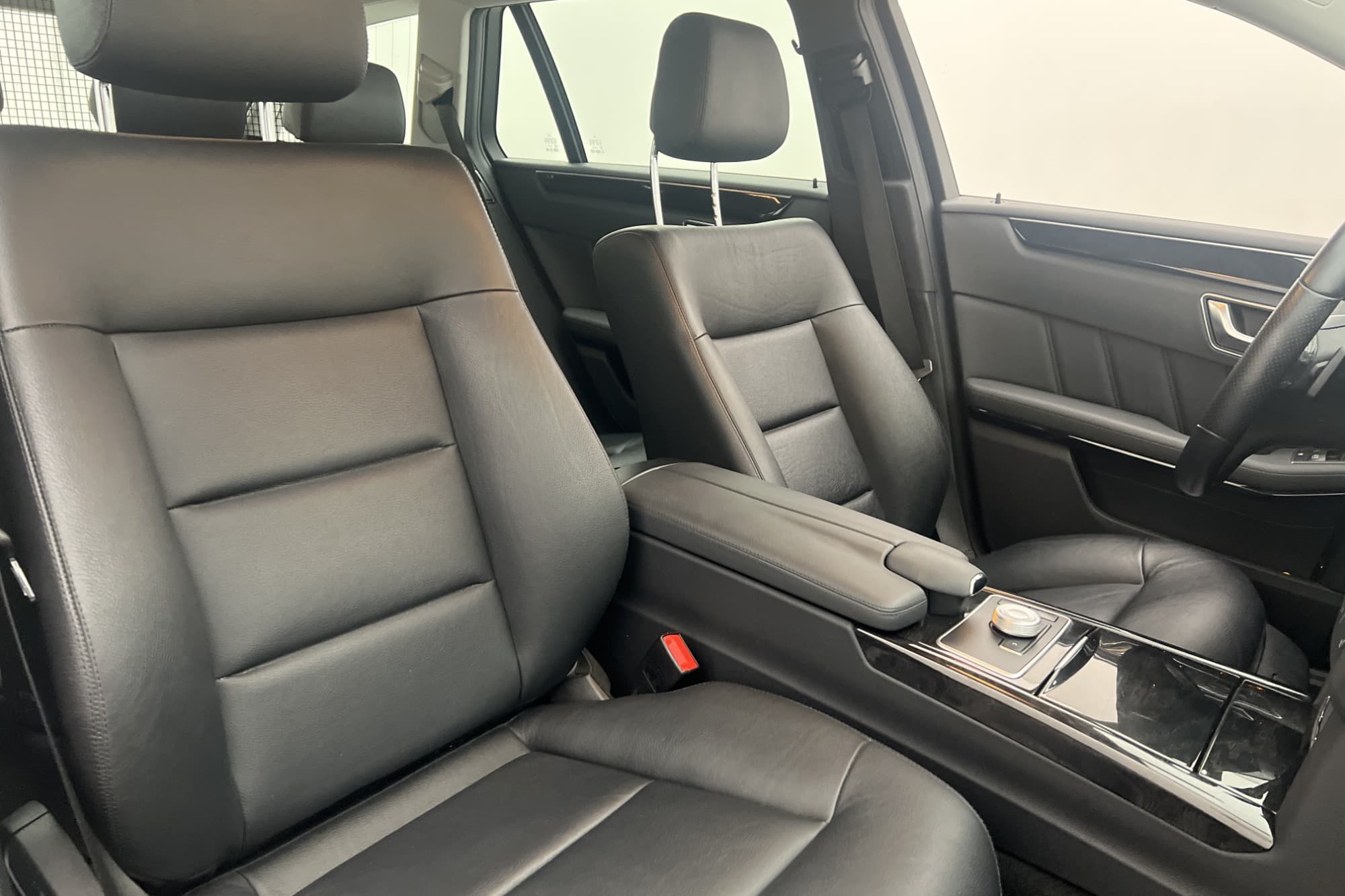 Mercedes-Benz E 250 T CDI 4MATIC Avantgarde Skinn Navi Drag