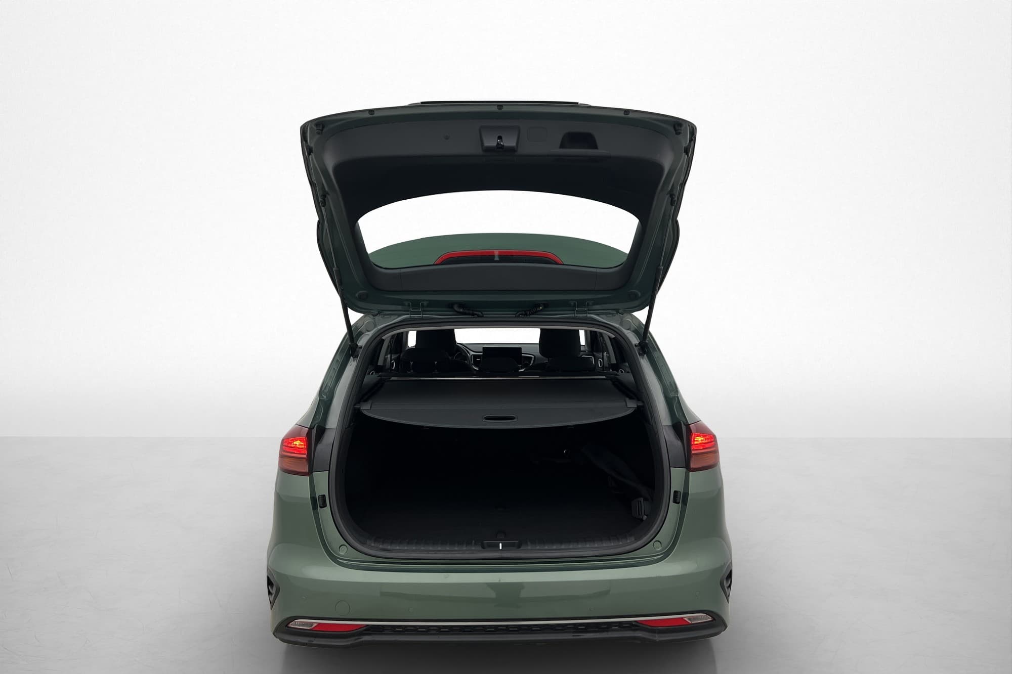 Kia Ceed SW 1.5 T-GDI 140hk B-Kamera Navi 1 Brukare