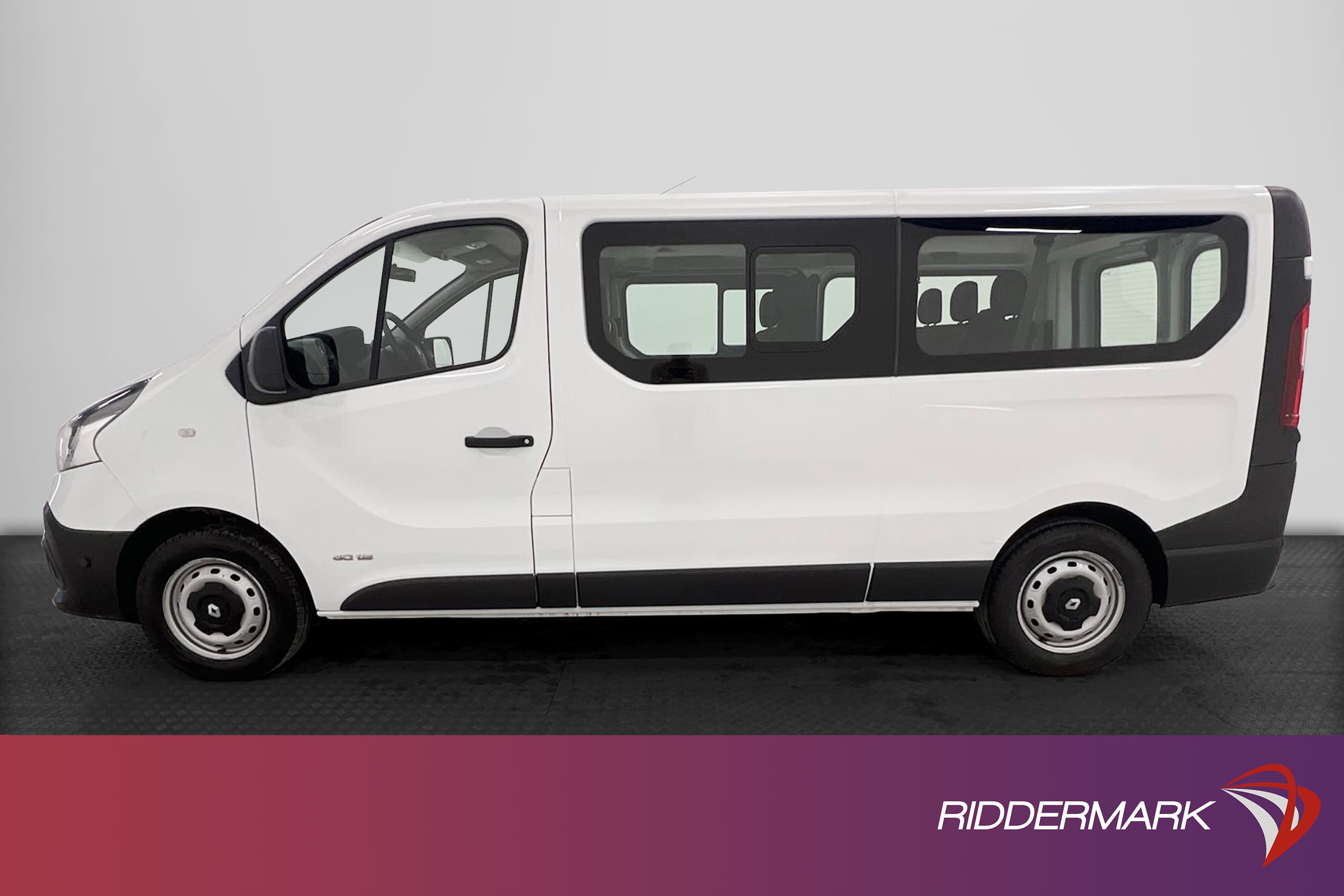 Renault Trafic Passenger 1.6dCi Lång Drag PDC 9sits Värmare