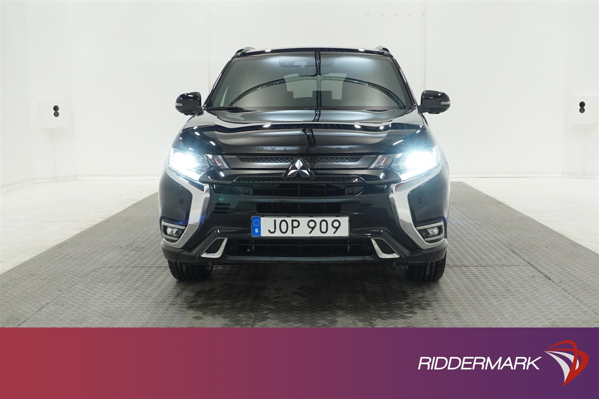 Mitsubishi Outlander PHEV 4WD 230hk