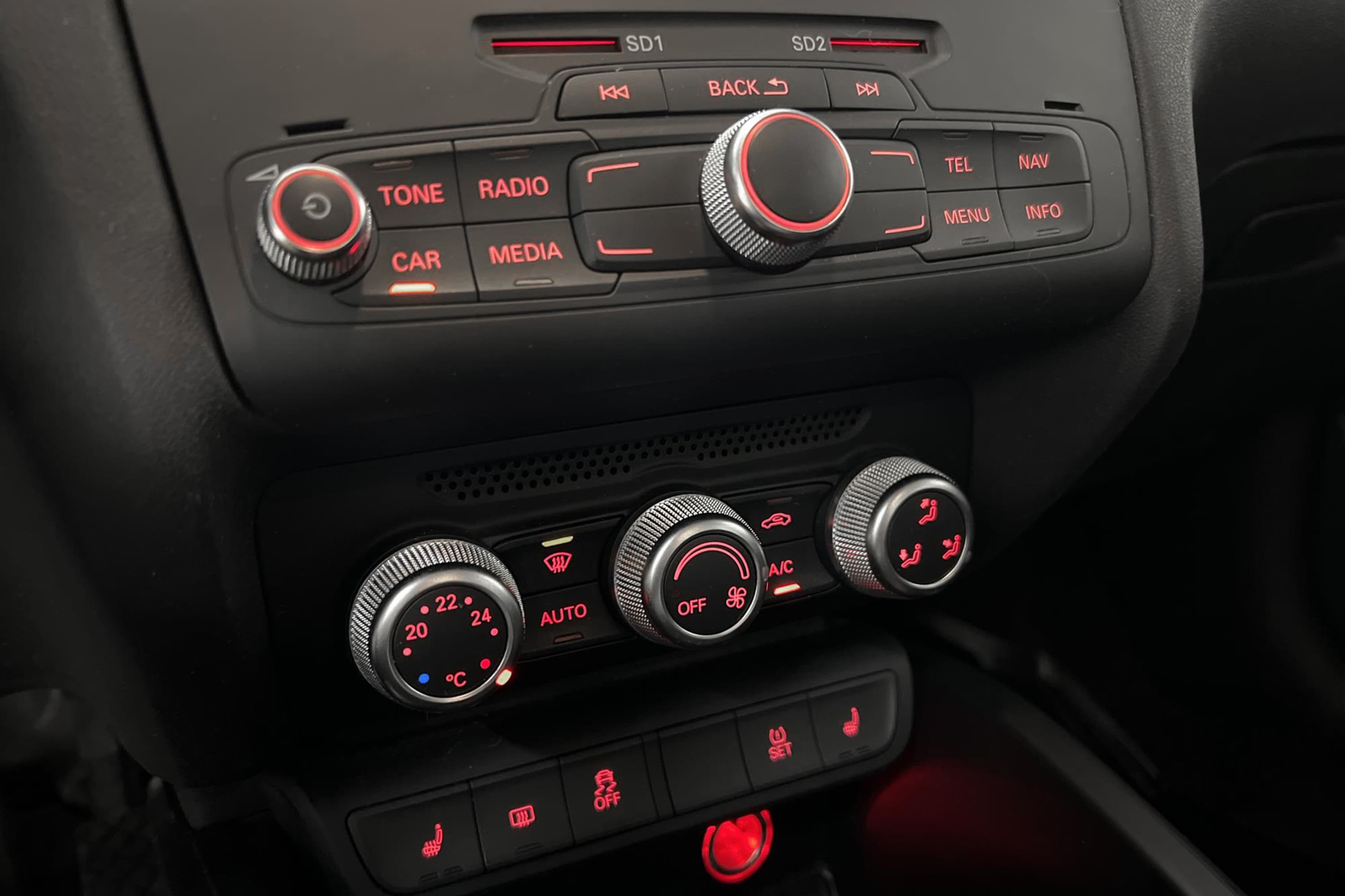 Audi A1 1.2 TFSI 86hk Sport Edition M/K-Värmare Nyservad