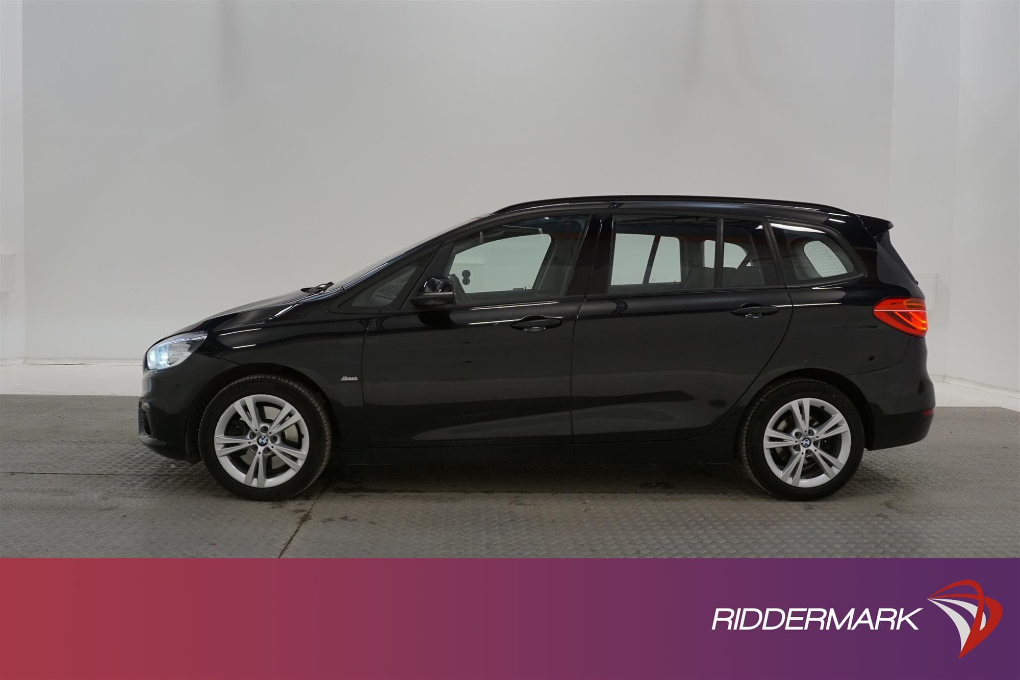 BMW 220d xDrive Gran Tourer 190hk 7 Sits Sport line Head Up 