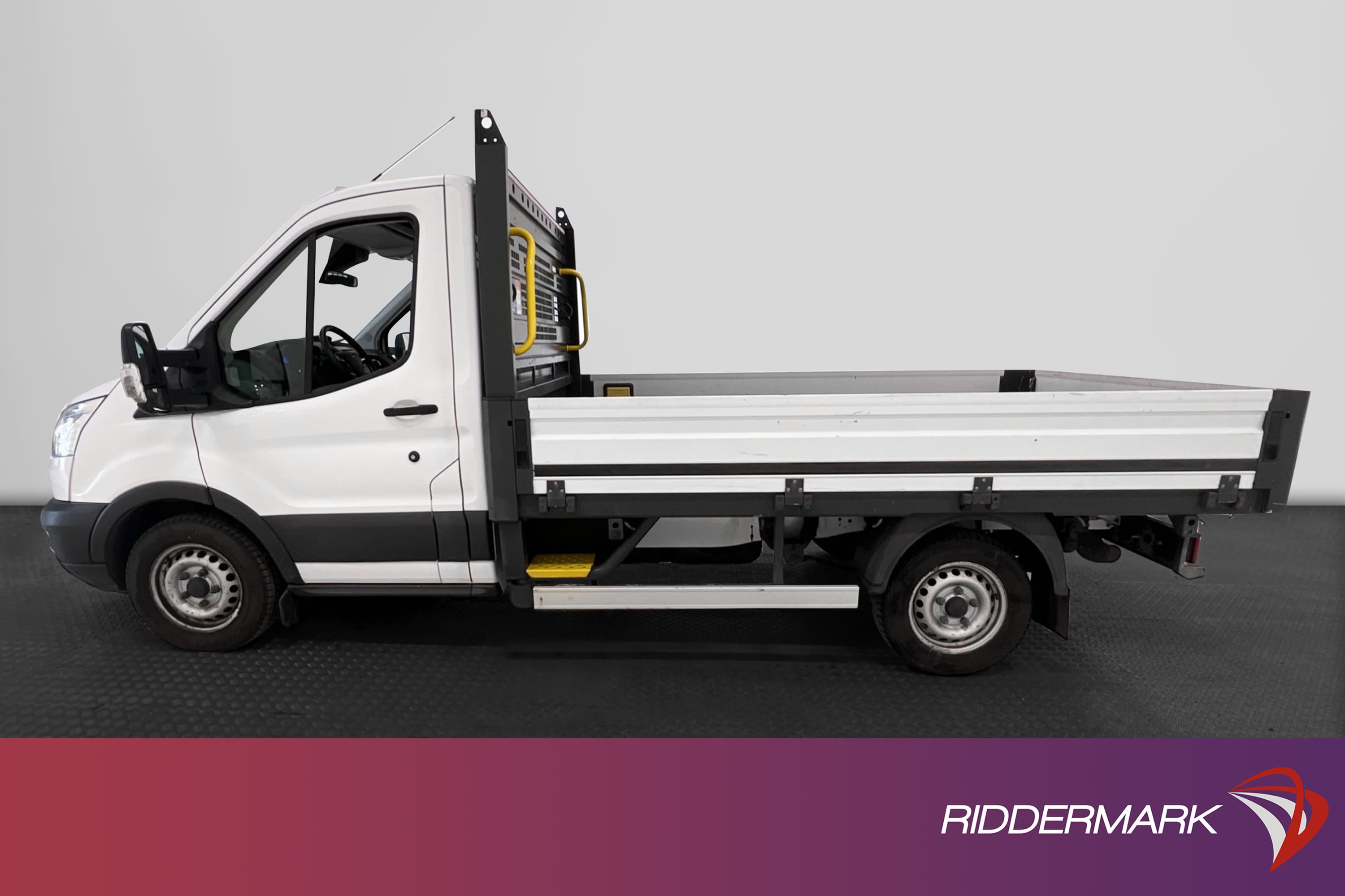Ford Transit 2.2TDCi Flakbil Dragkrok Värmare Moms