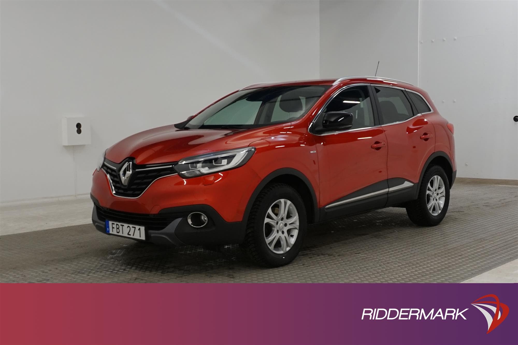 Renault Kadjar 1.2 TCe EDC 130hk Navi Bose Skinn Låg Skatt 
