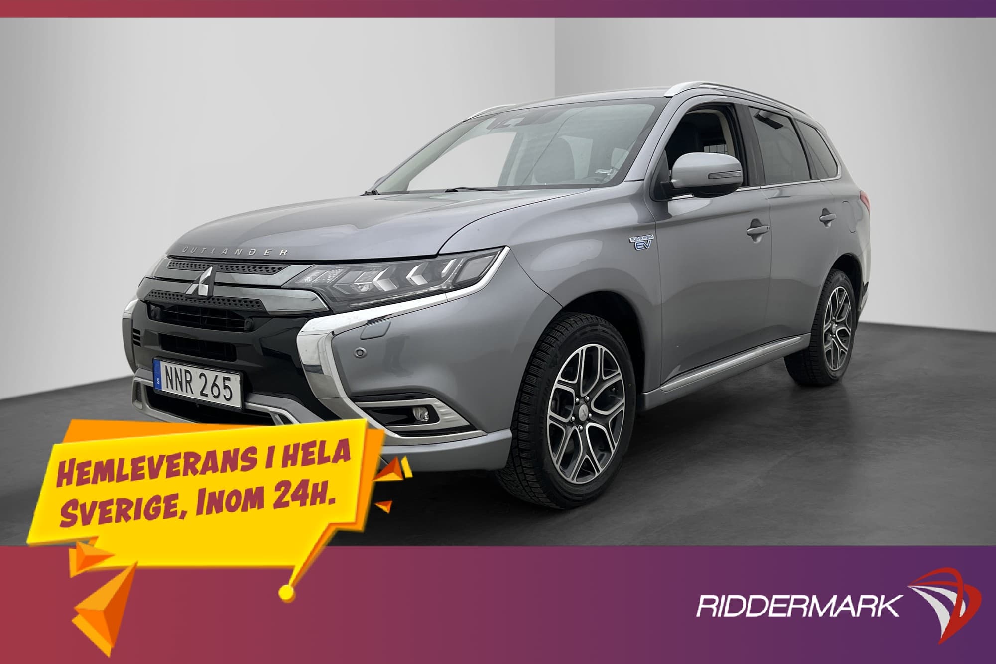 Mitsubishi Outlander PHEV AWD 224hk Comfort Kamera Halvskinn