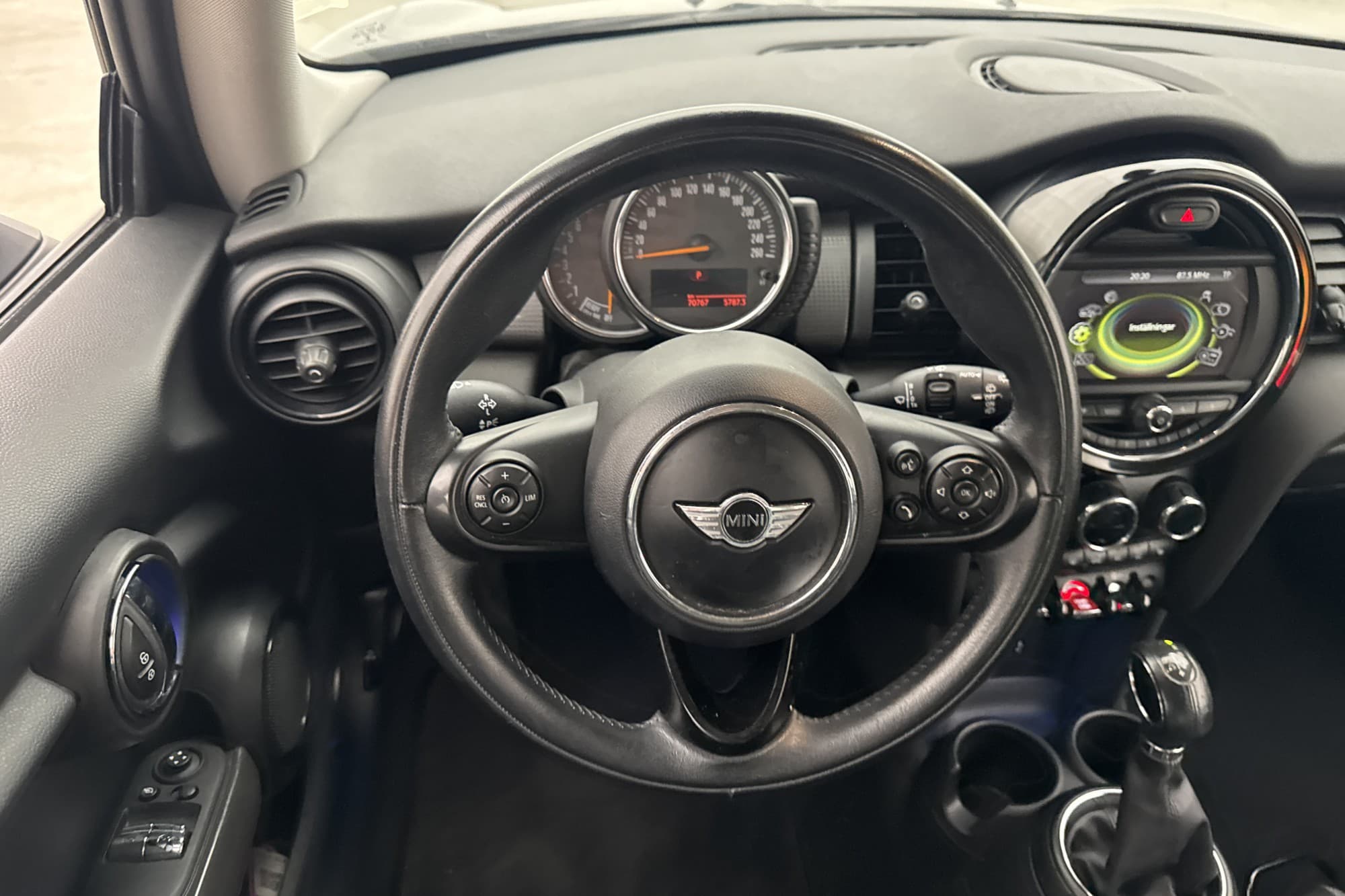 MINI Cooper 136hk Excitement Navi Sensorer