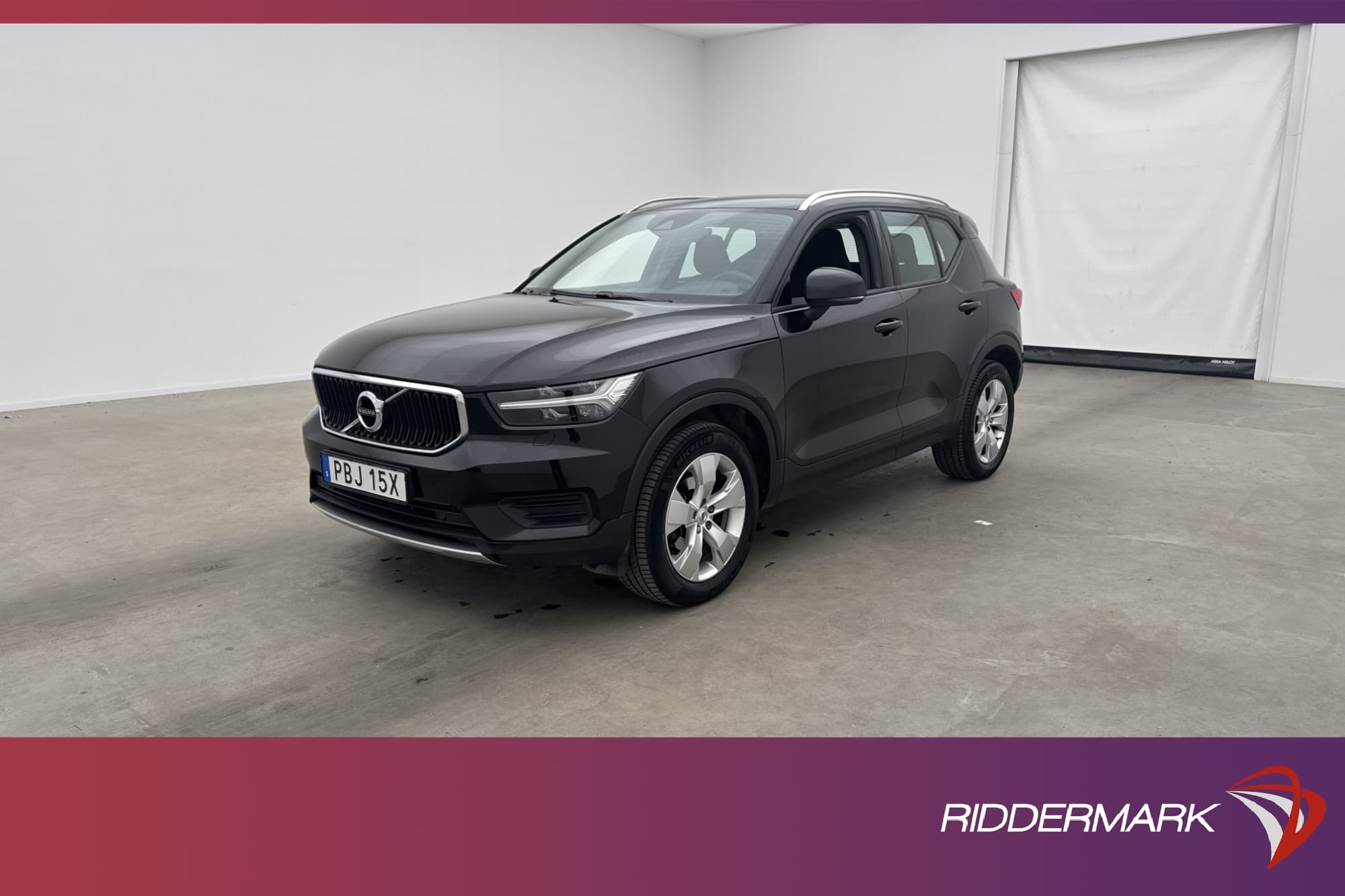 Volvo XC40 T2 Momentum VOC Värmare Kamera Rattvärme Dragkrok
