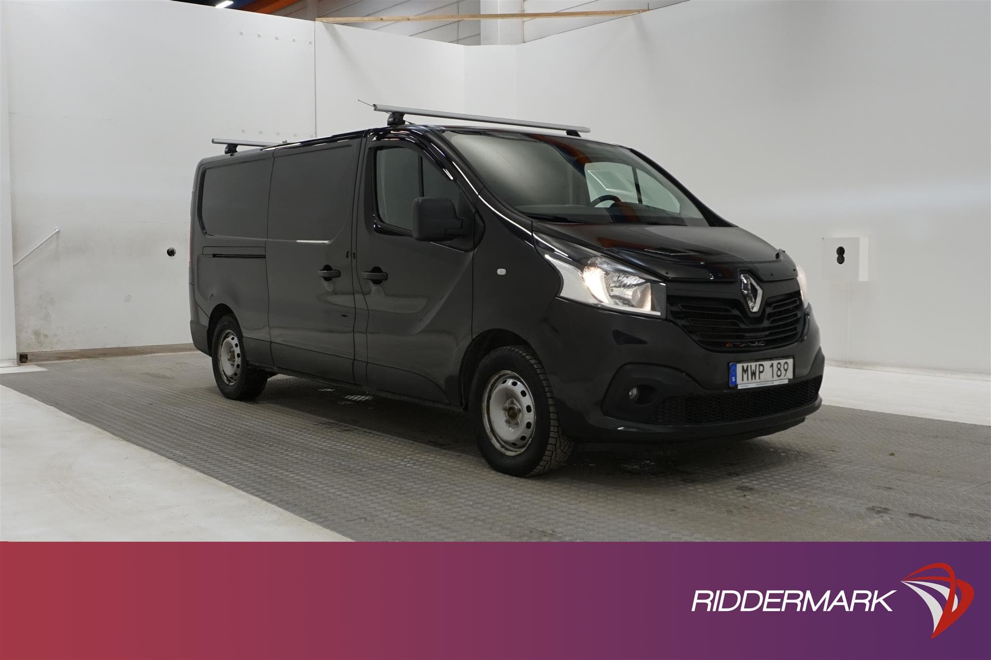 Renault Trafic 1.6dCi Lång Dragkrok Navi Värmare Moms
