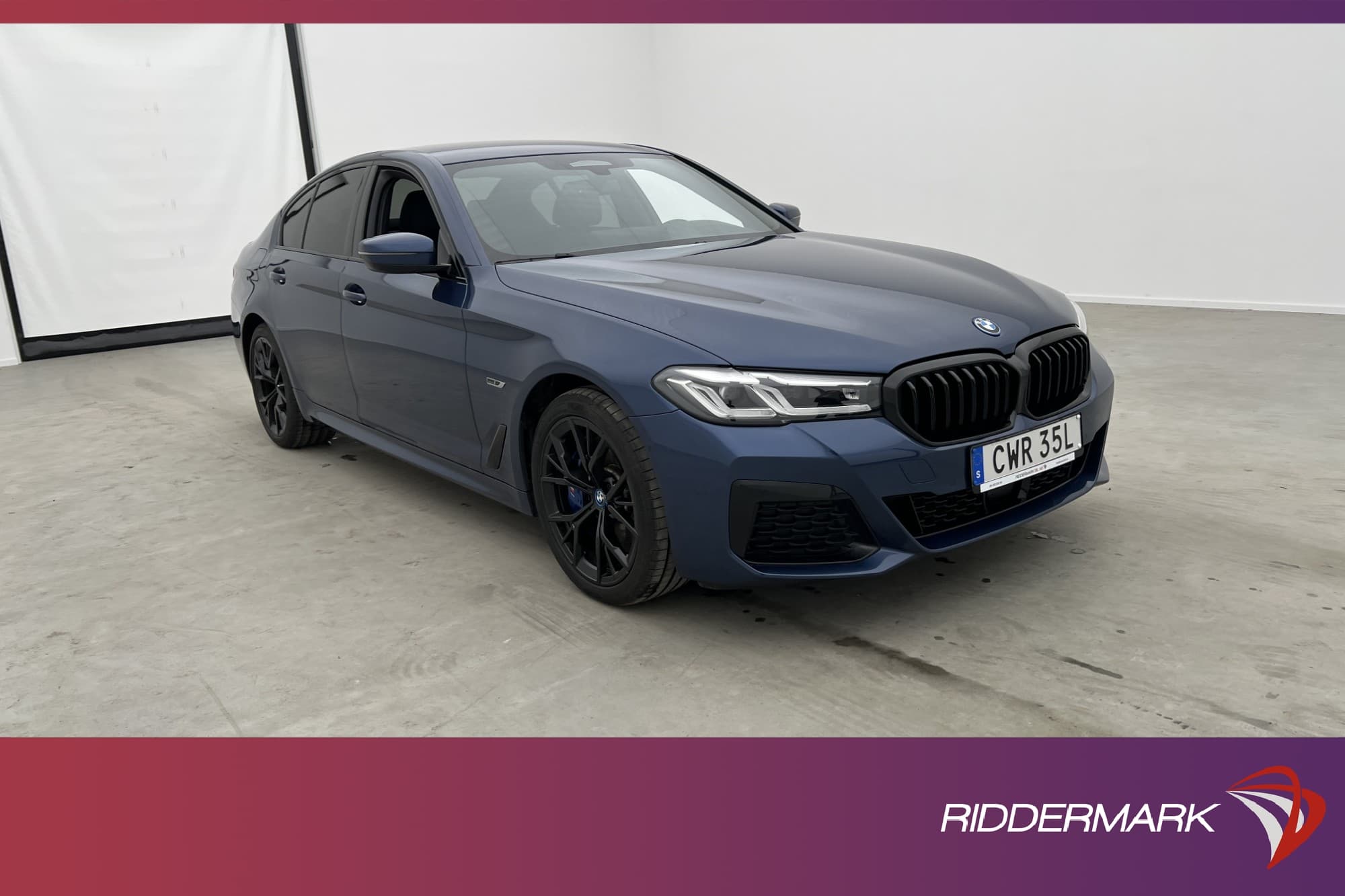 BMW 545e xDrive 394hk M Sport Innovation Dragkrok HUD D-Key