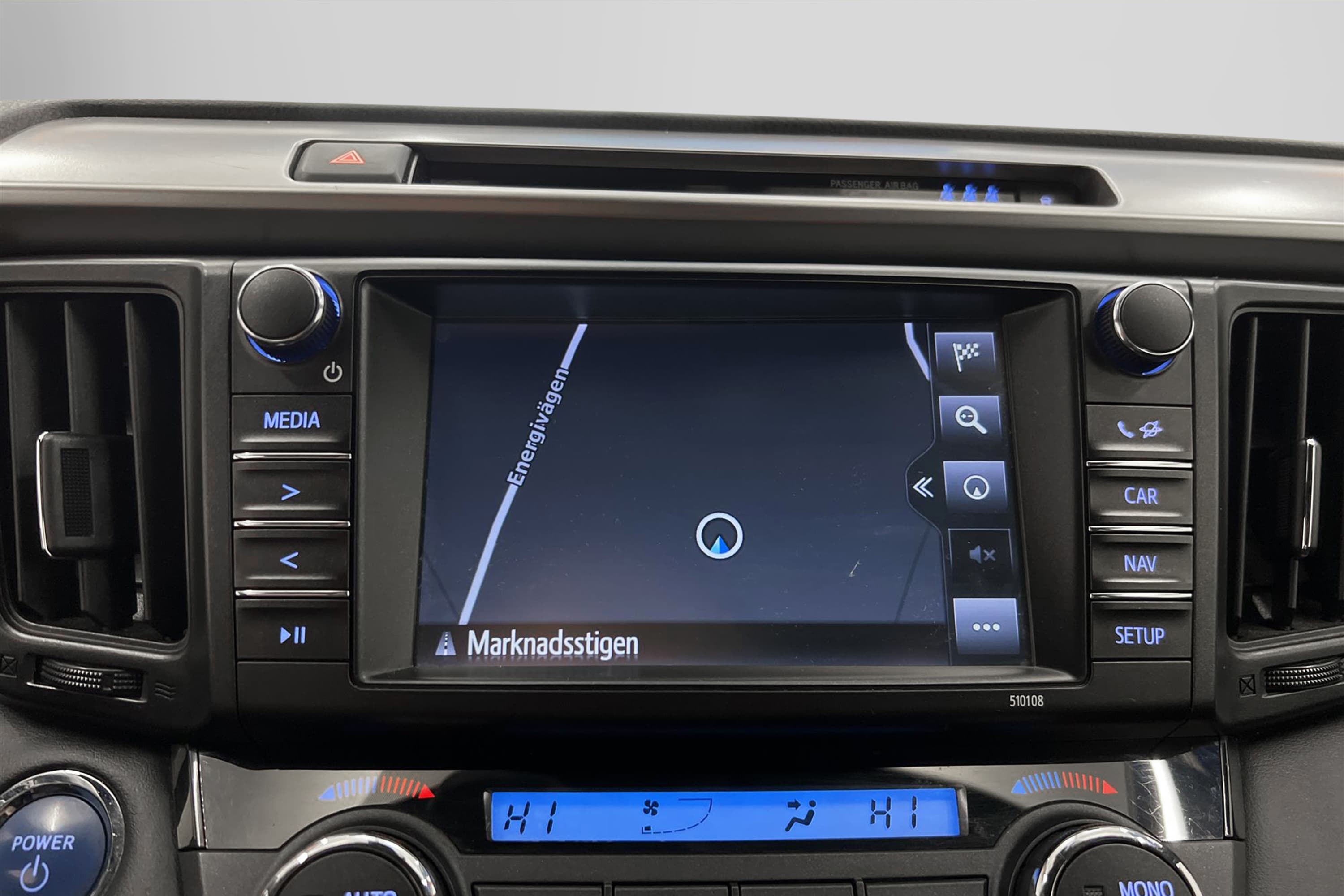 Toyota RAV4 2.5 HSD AWD 197hk 1 Brukare Navi B-Kam Keyless