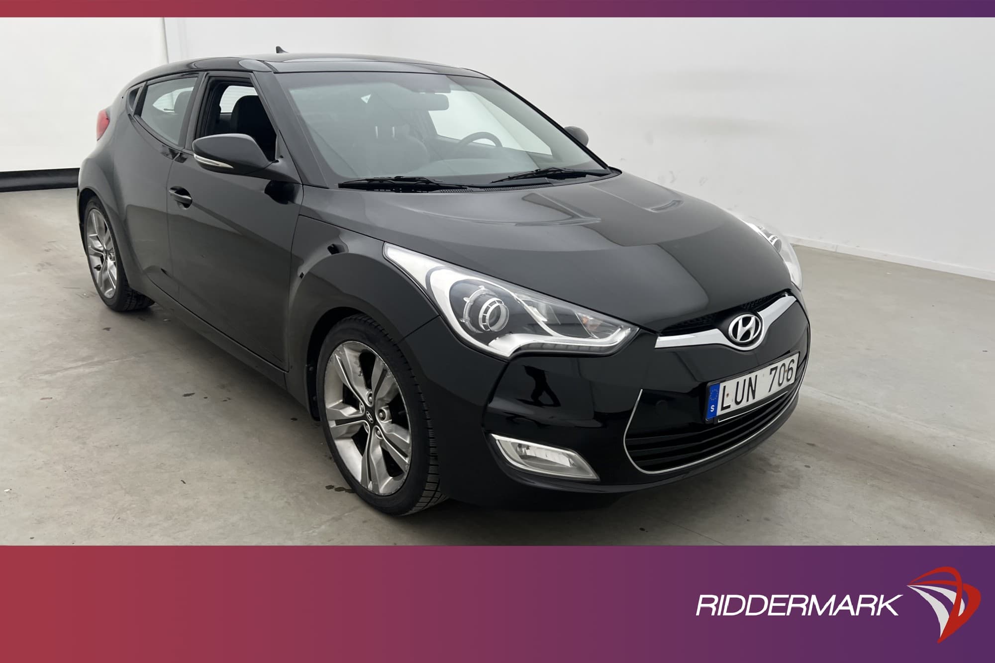 Hyundai Veloster 1.6 GDI Pano Kamera Navi Skinn Sportstolar