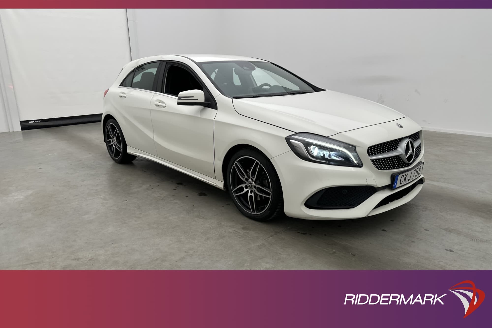 Mercedes-Benz A 180 122hk
