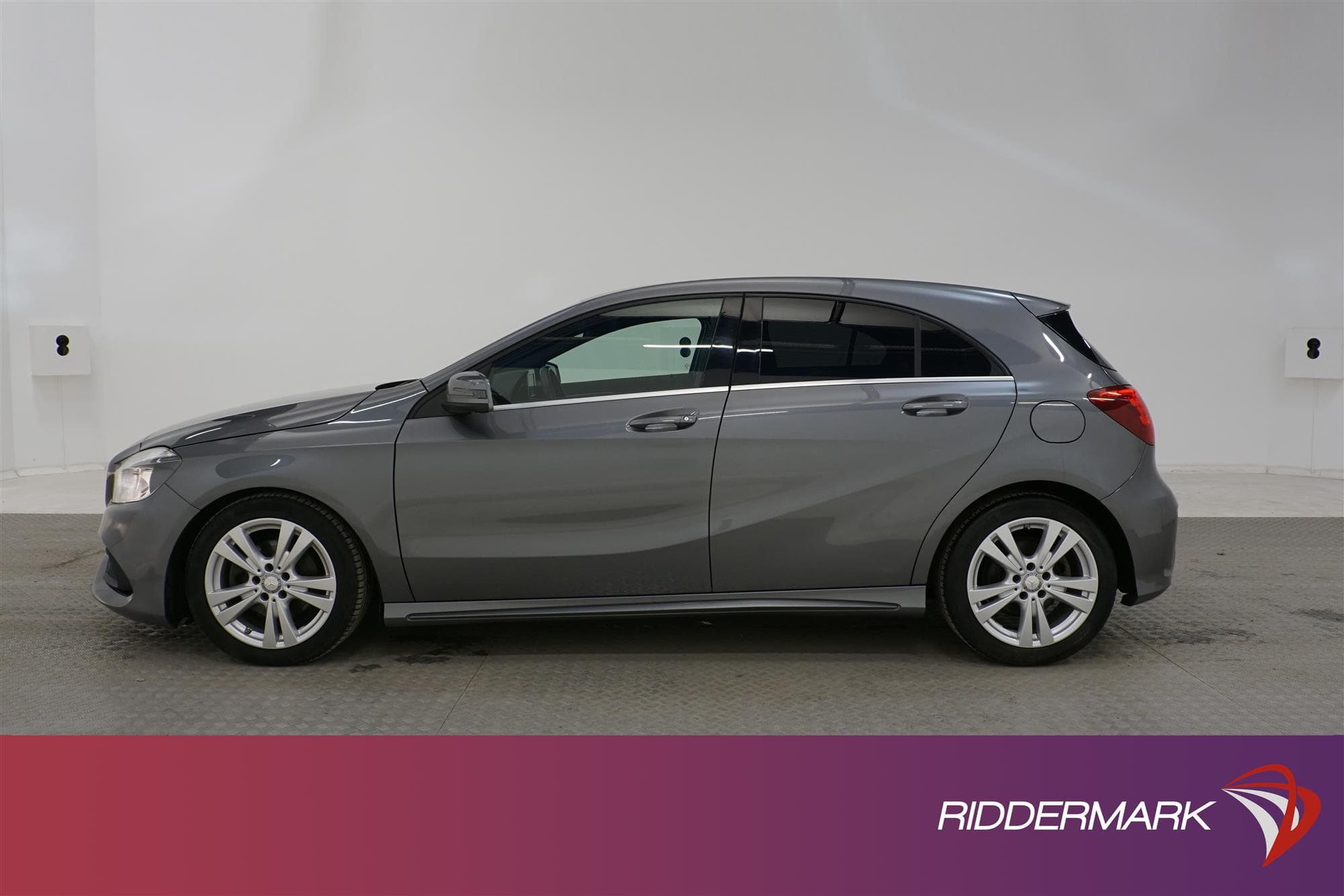 Mercedes-Benz Mercedes-Benz A 180 122hk AMG B-Kam Carplay
