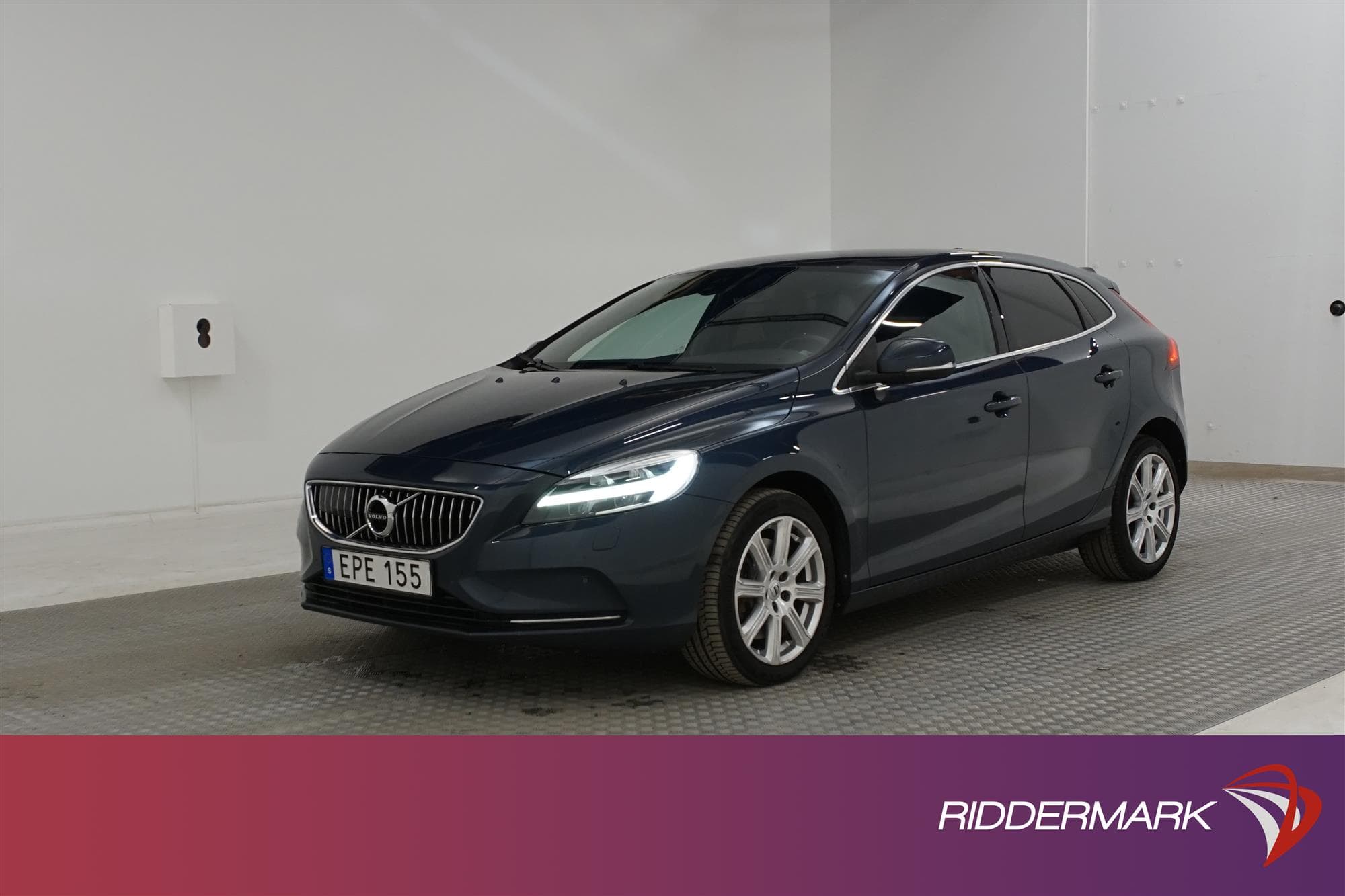 Volvo V40 D3  150hk Inscription Summum D-Värm Skinn P-Sensor