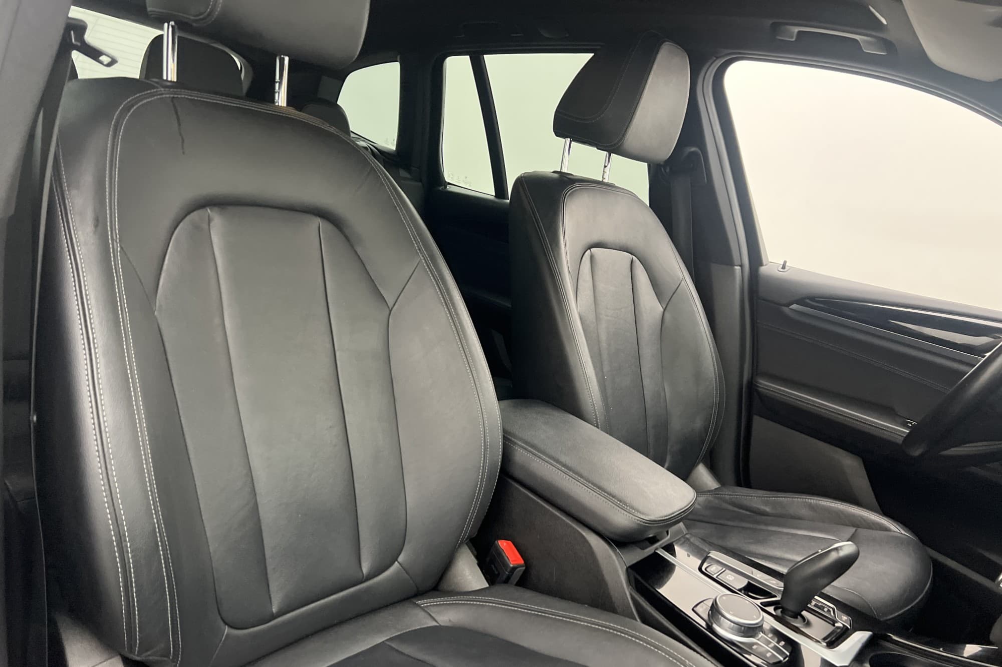 BMW X3 xDrive20d Advantage Navi HiFi Skinn Display Key 