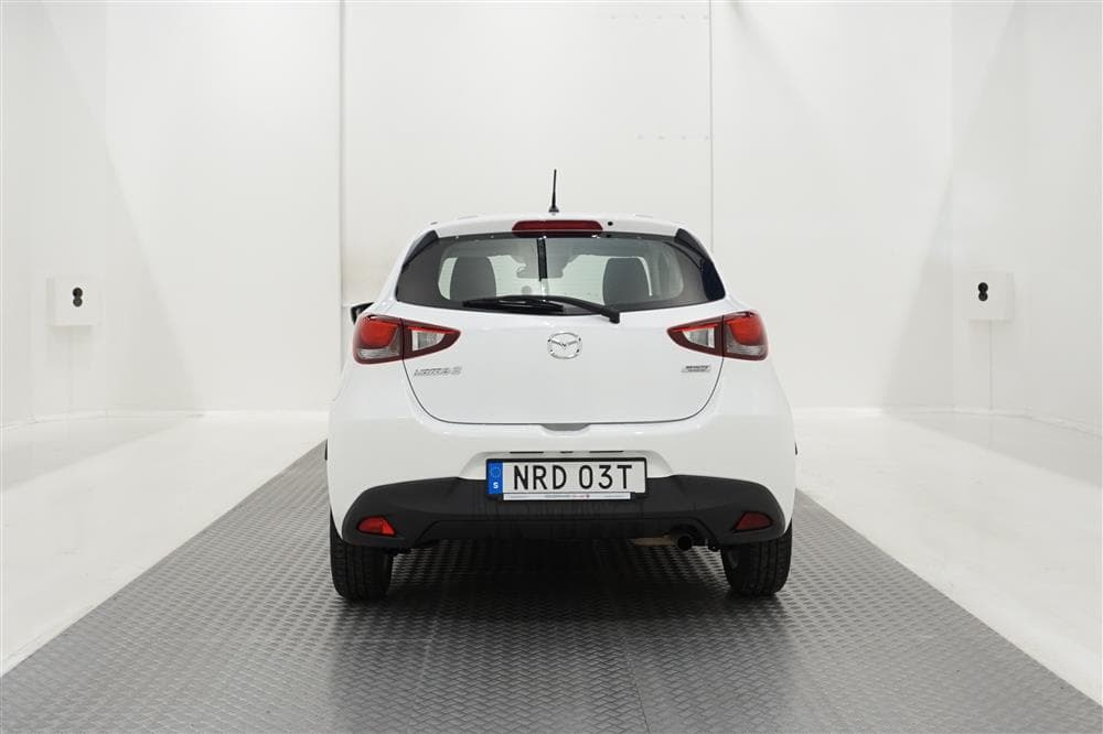 Mazda 2 5dr 1.5 75hk 2 Bruk Motorvärmare Välserv 0,49l/milexteriör