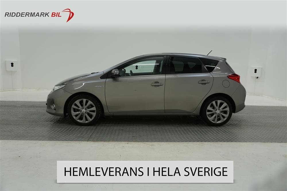 Toyota Auris 1.8 HSD 99hk