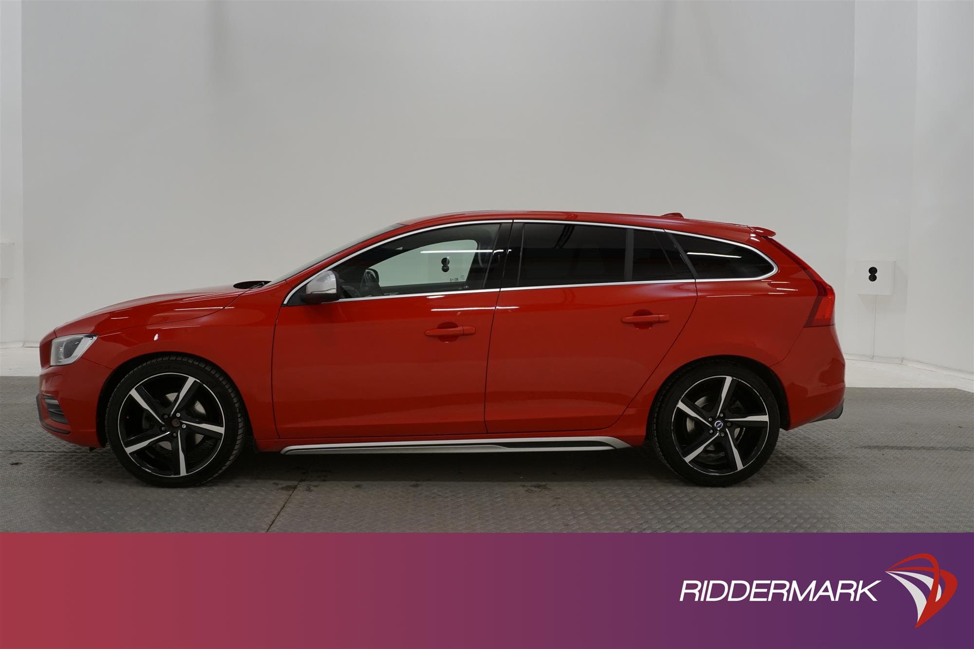 Volvo V60 D4 190hk R-Design