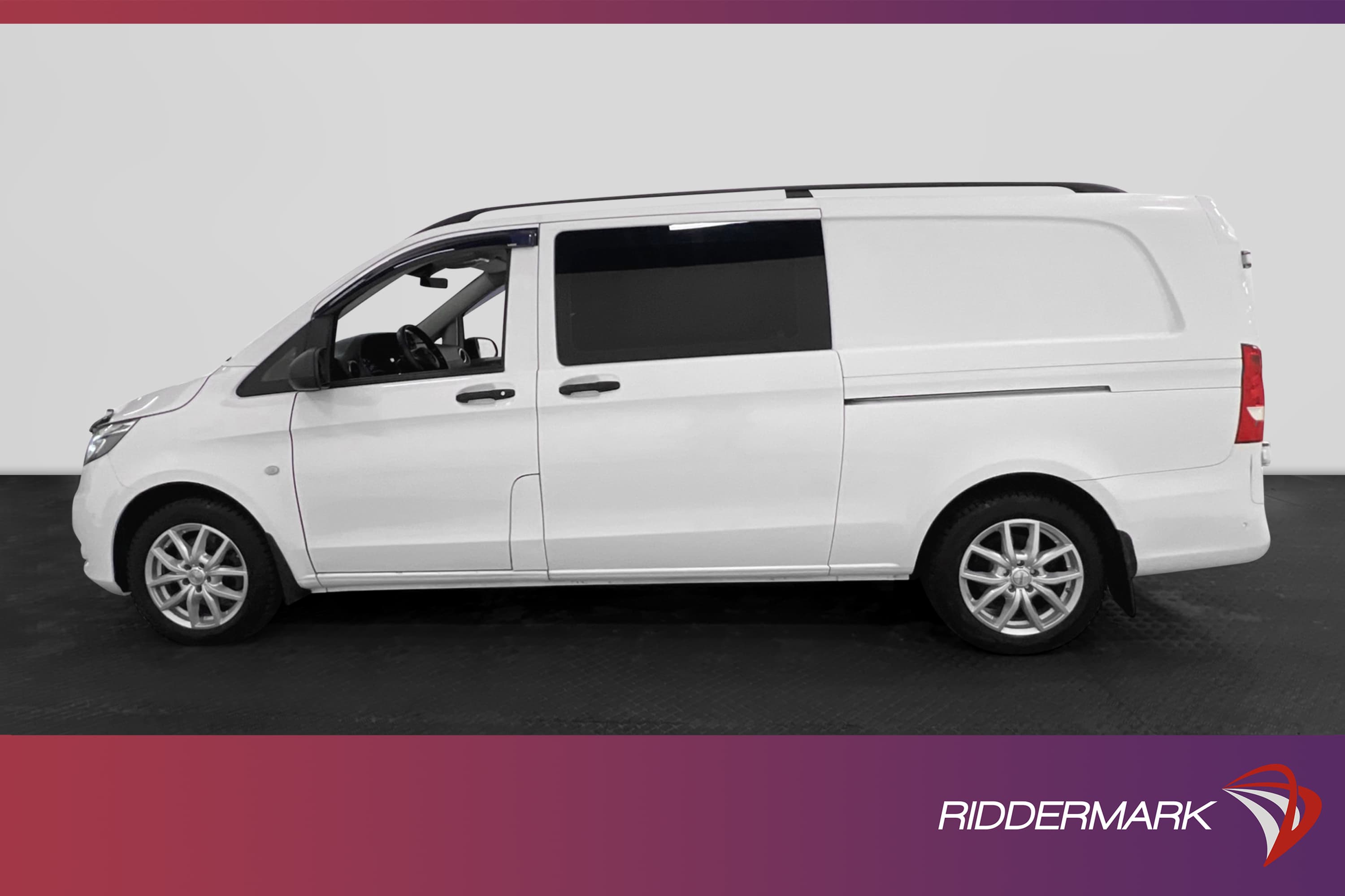 Mercedes-Benz Vito Mixto