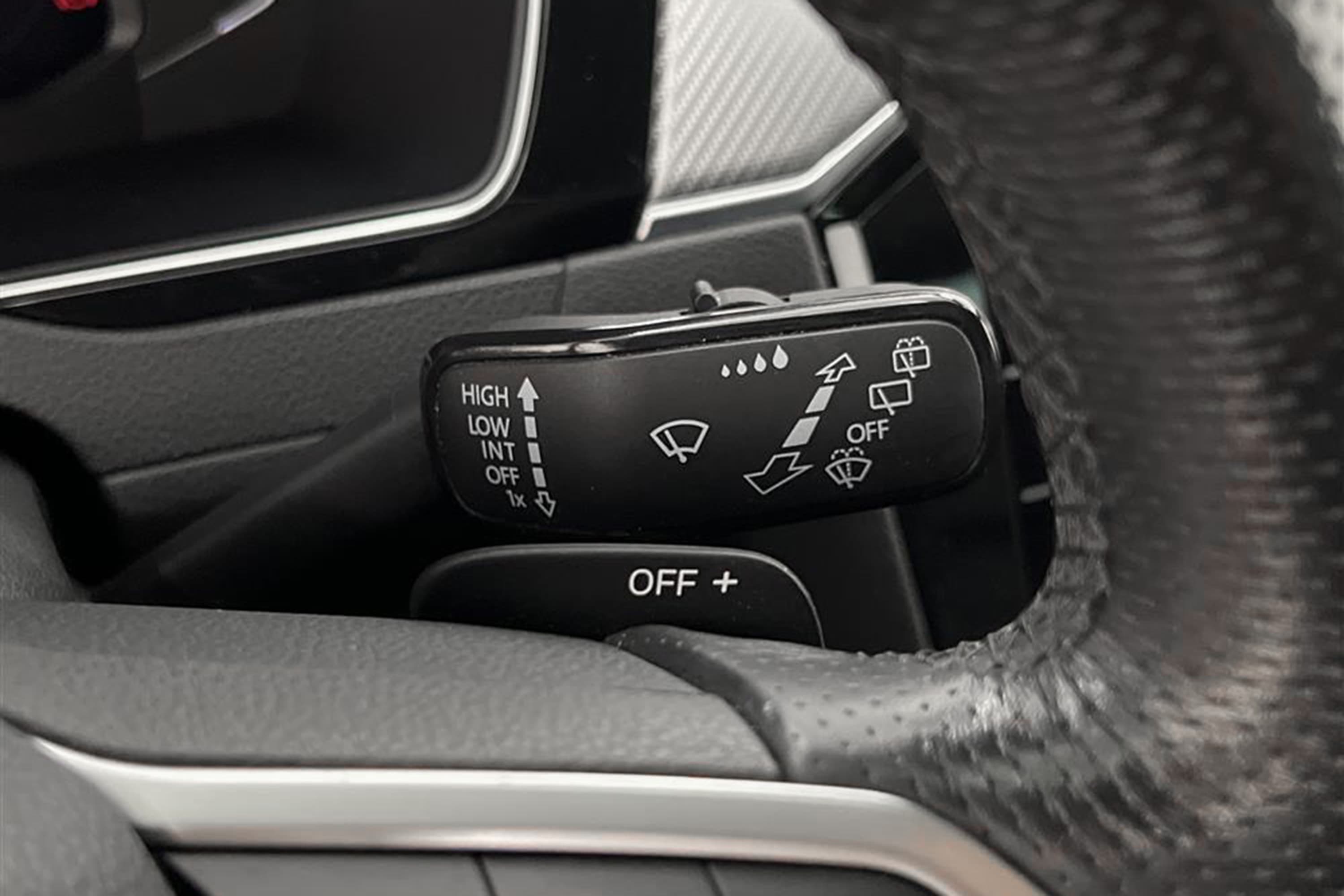 Volkswagen Passat 2.0 TDI 4M 190hk R Line D-Värm Cockpit 