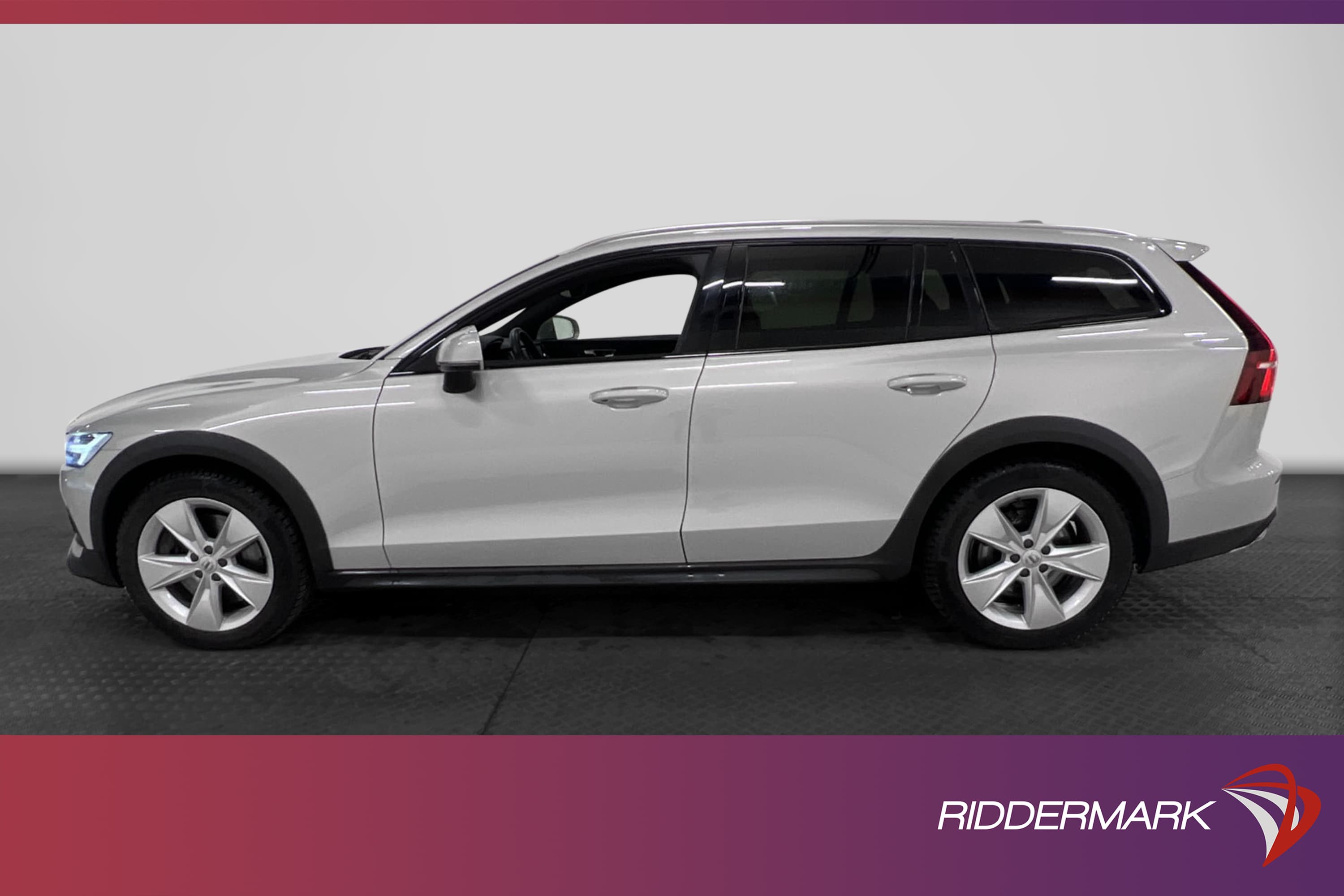 Volvo V60 Cross Country D4 190hk AWD