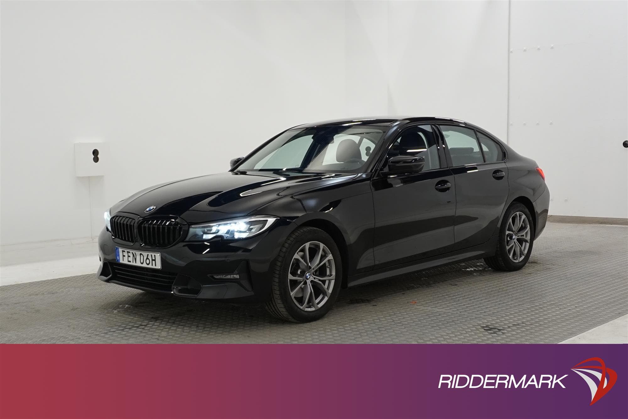 BMW 320d xDrive Sedan 190hk Sport line HiFi 0,45L/mil