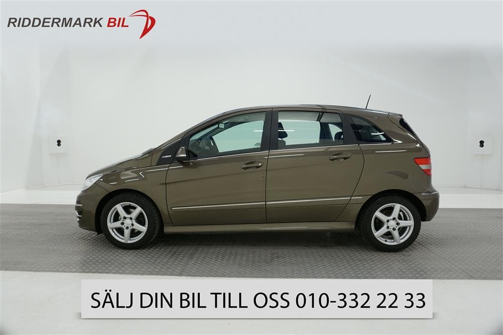 Mercedes B 180