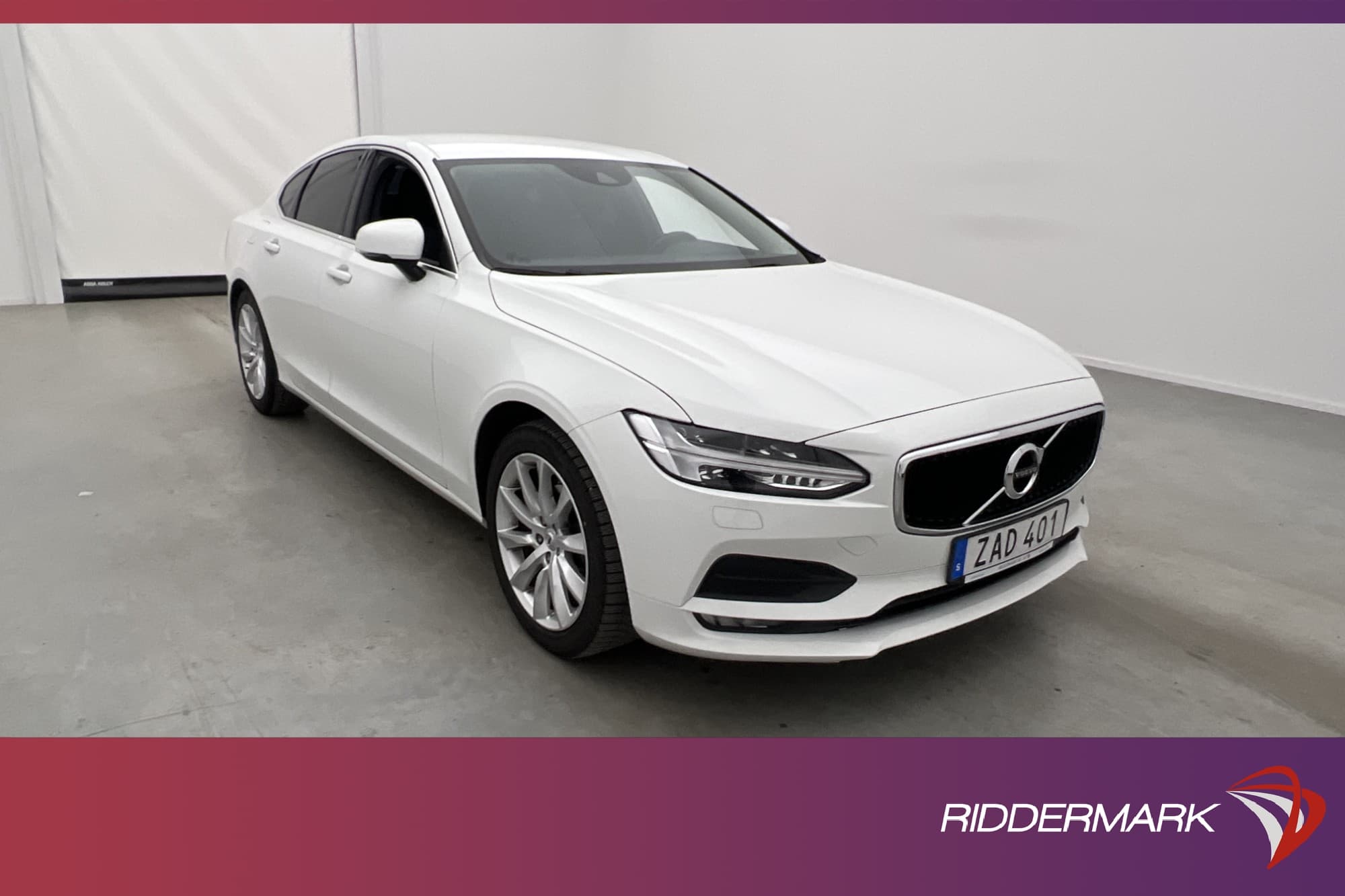 Volvo S90 D4 AWD