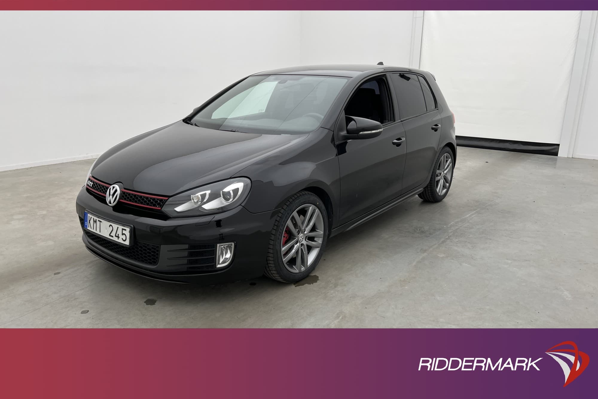 Volkswagen Golf GTI 211hk