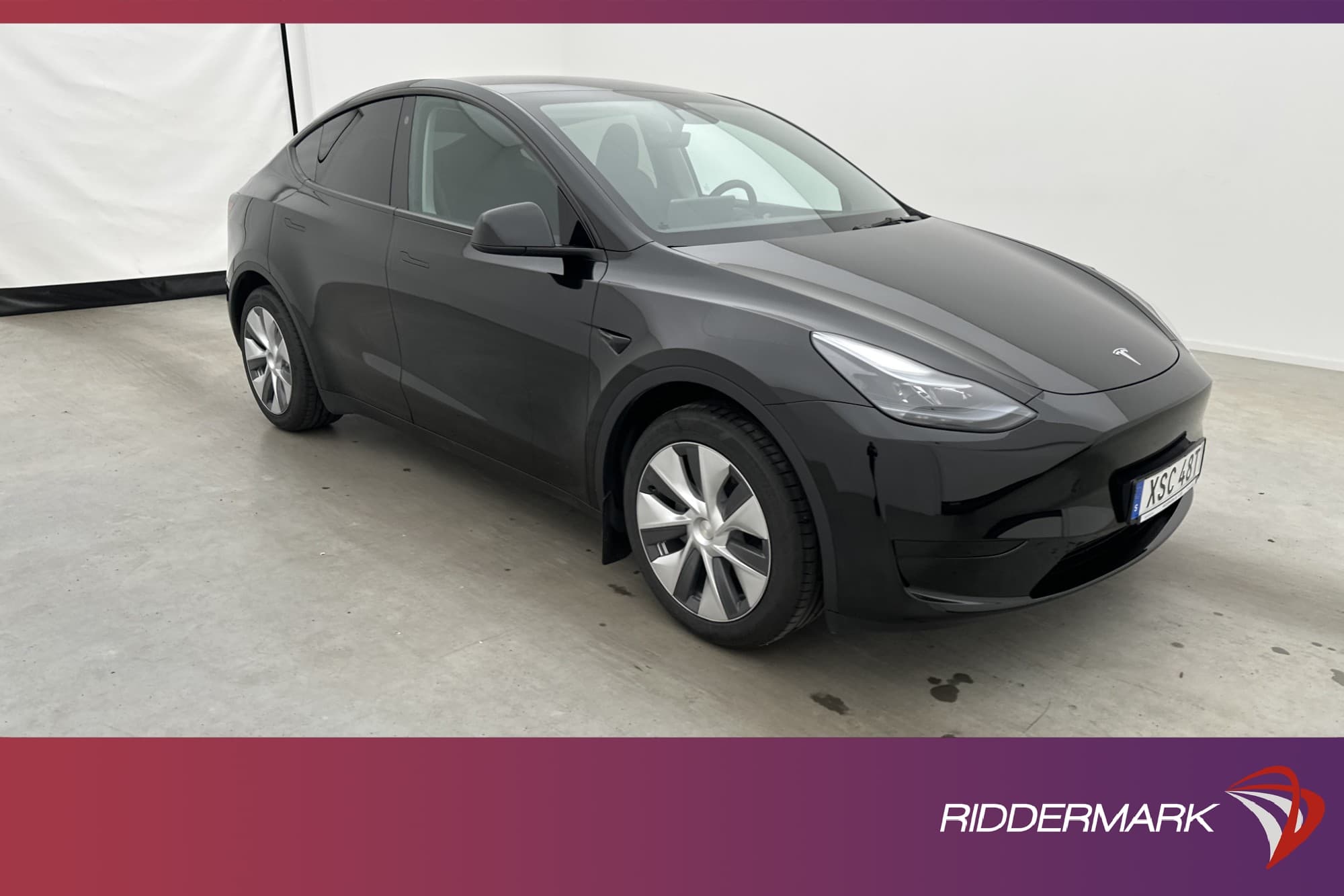 Tesla Model Y Standard Range 299hk