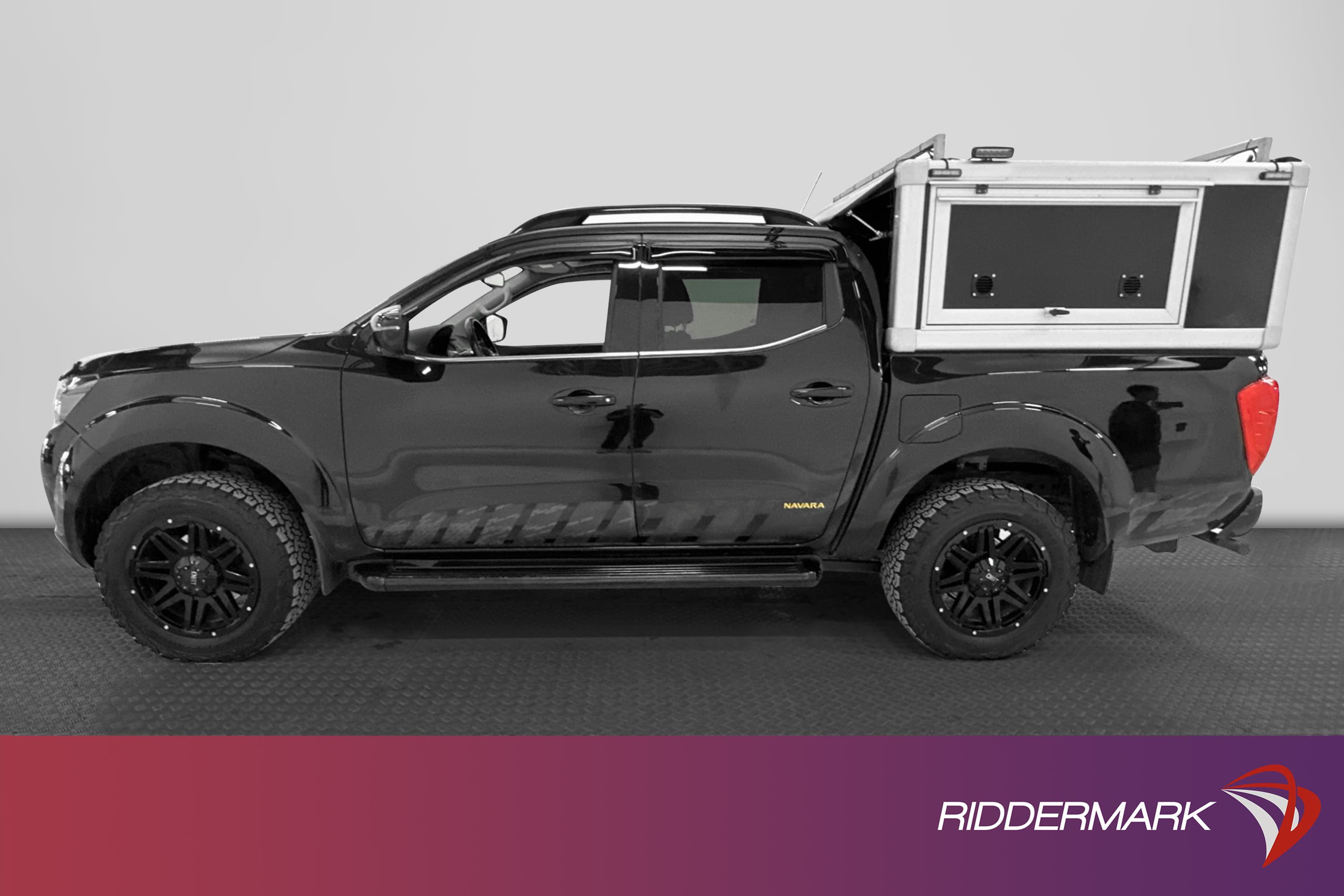 Nissan Navara N-Guard 2.3dCi 4WD Värmare Diff Hundkåpa Moms
