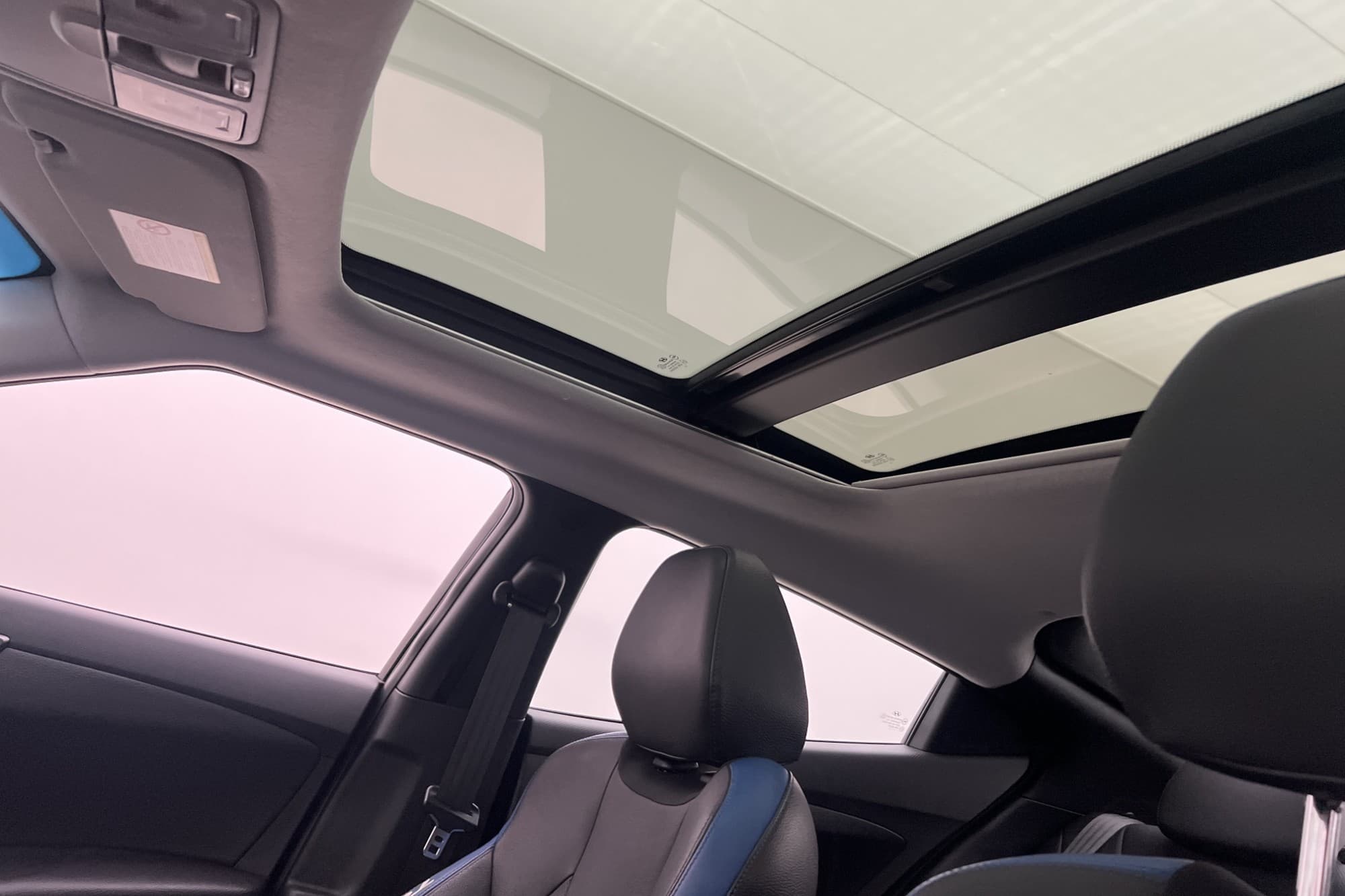 Hyundai Veloster 1.6 GDI Pano Kamera Navi Skinn Sportstolar