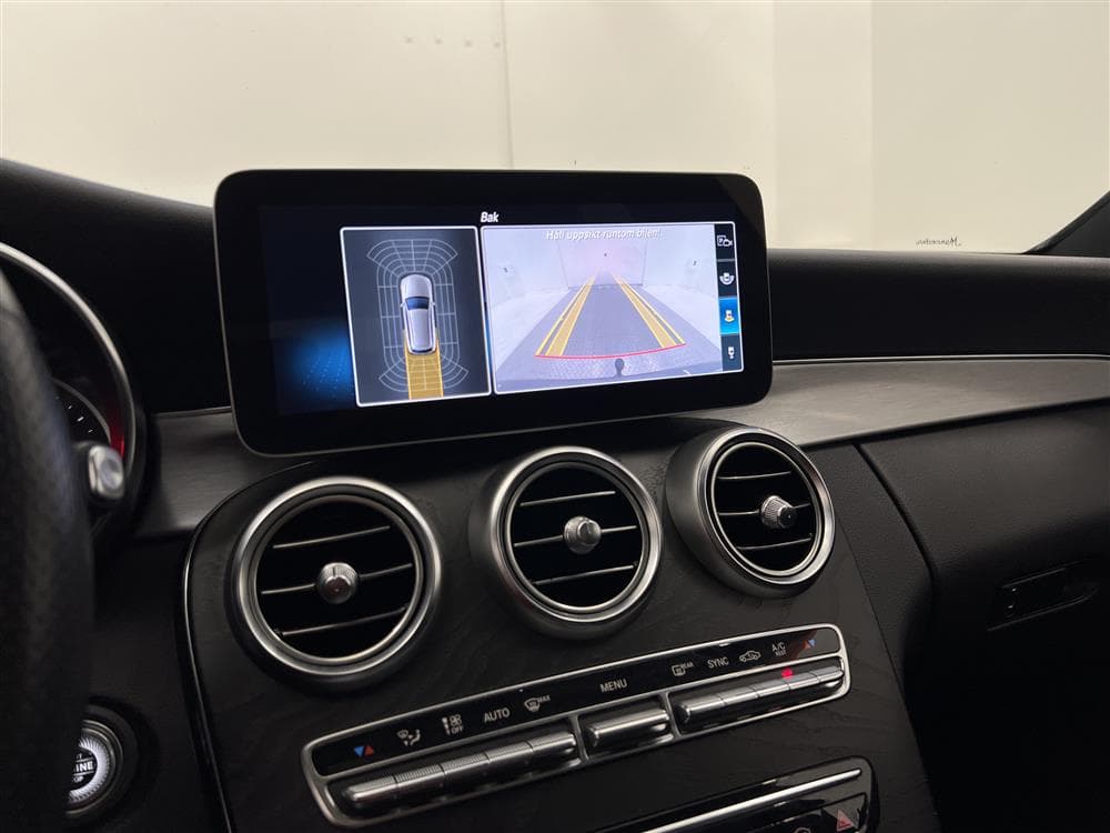 Mercedes-Benz C 220d 194hk AMG Pano Kamera Navi Drag