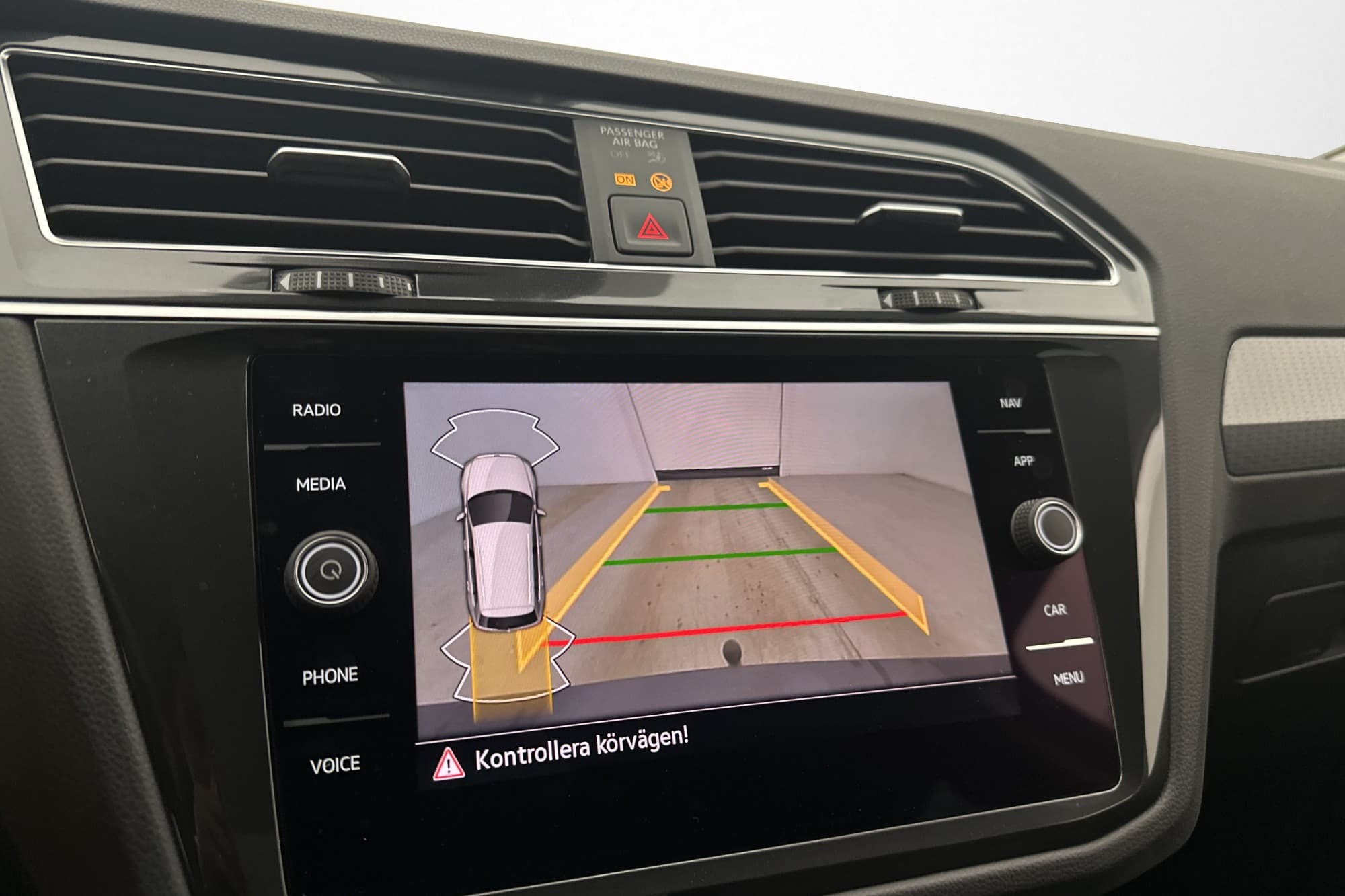 Volkswagen Tiguan 1.5 TSI Cockpit Kamera CarPlay Drag