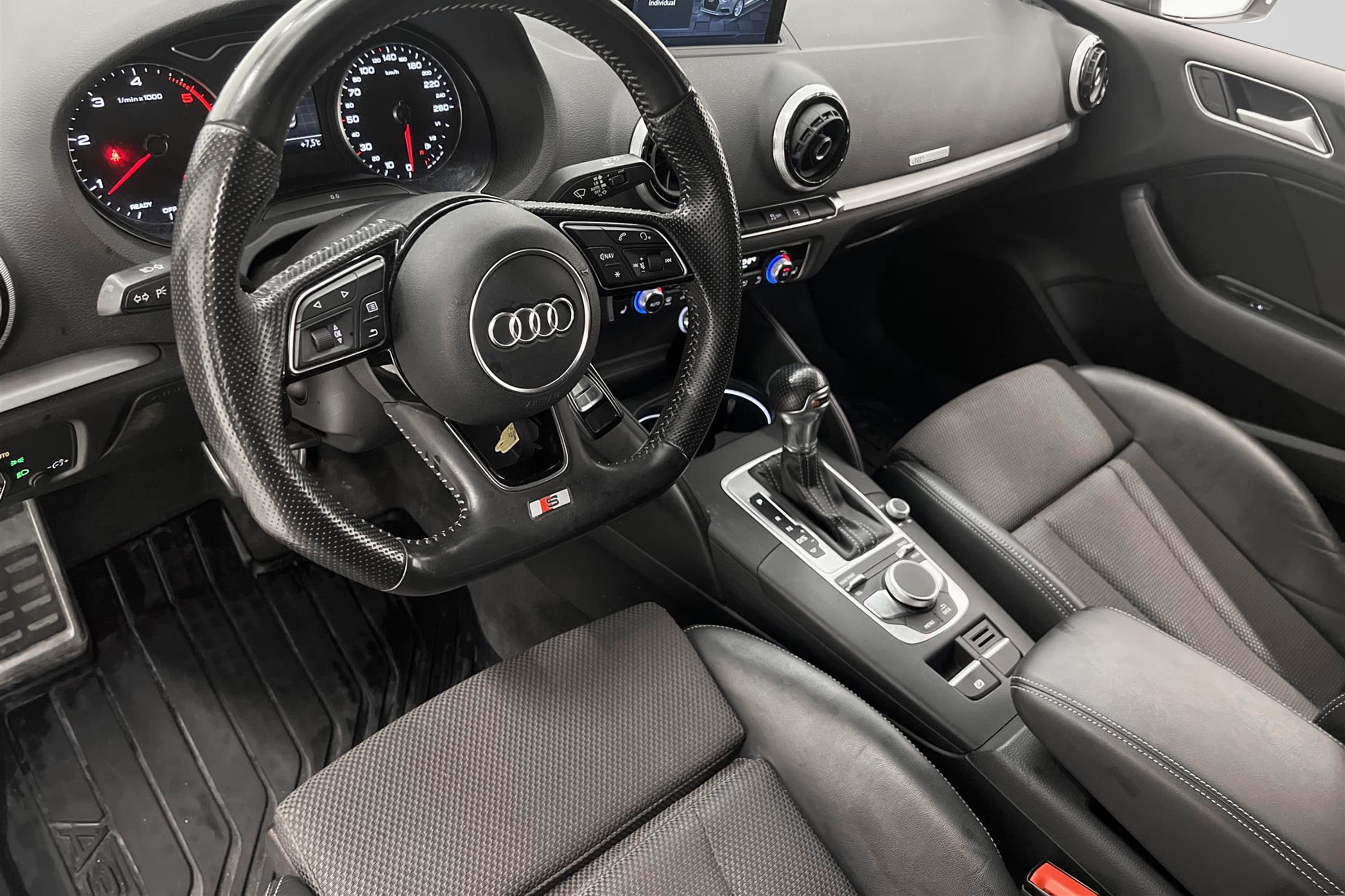 Audi A3 Sedan 2.0 TDI 150hk S-Line Värmare PDC 0,44l/mil