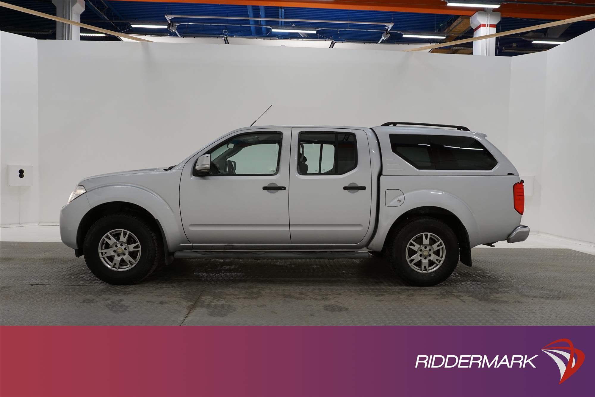 Nissan Navara 2.5dCi Automat 4x4 190hk Diff Dragkrok Moms 