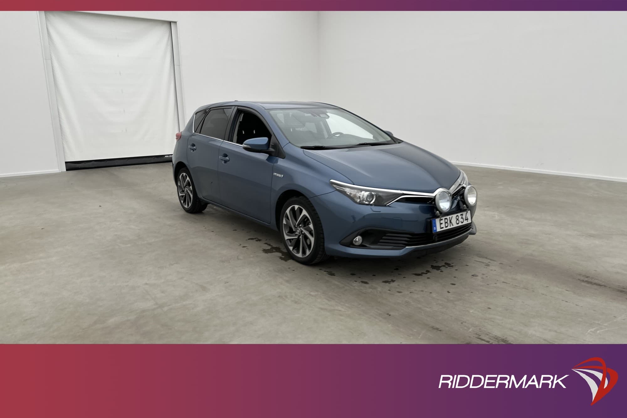 Toyota Auris Hybrid 136hk