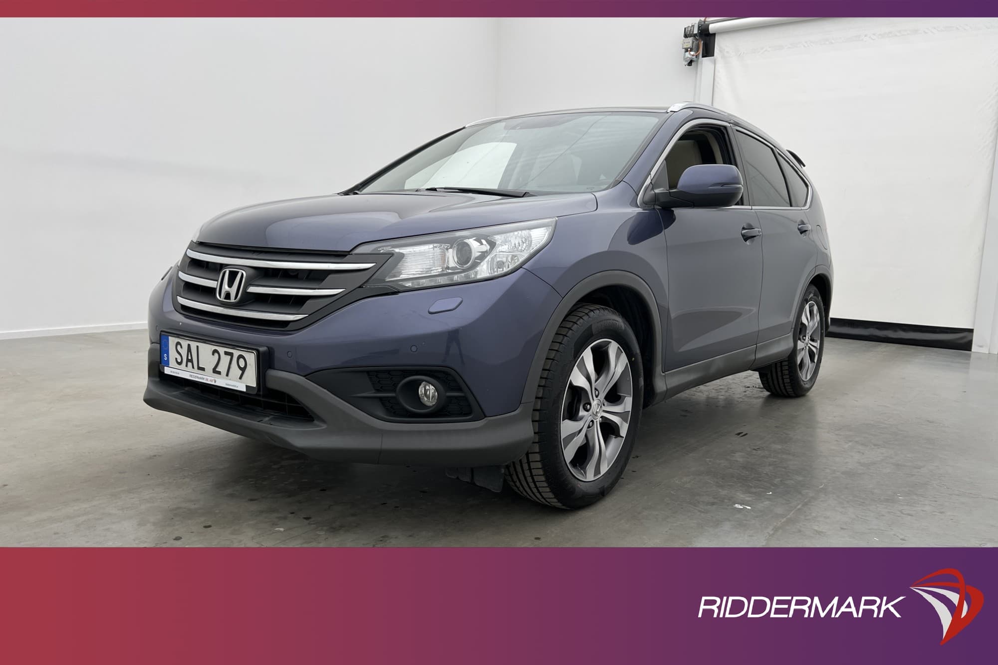 Honda CR-V 2.0 4WD 155hk Executive Pano Kamera Navi Drag