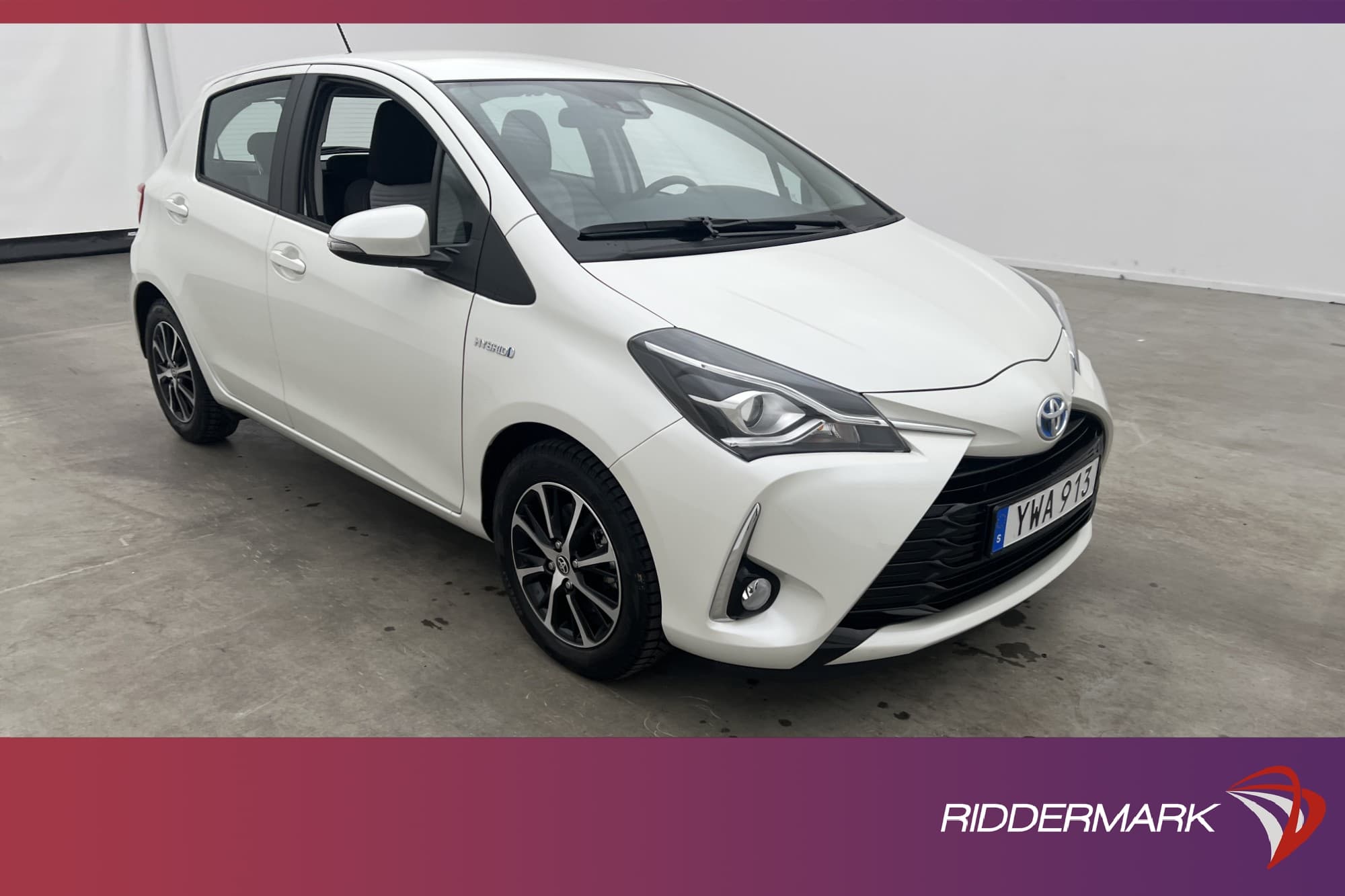 Toyota Yaris Hybrid 101hk