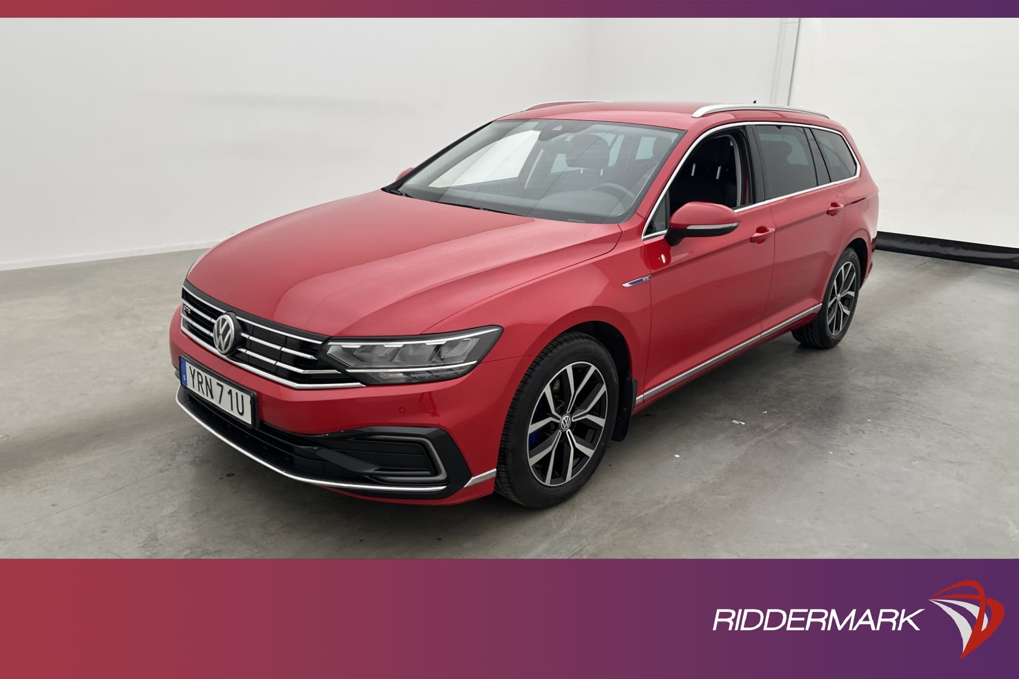 Volkswagen Passat GTE 218hk